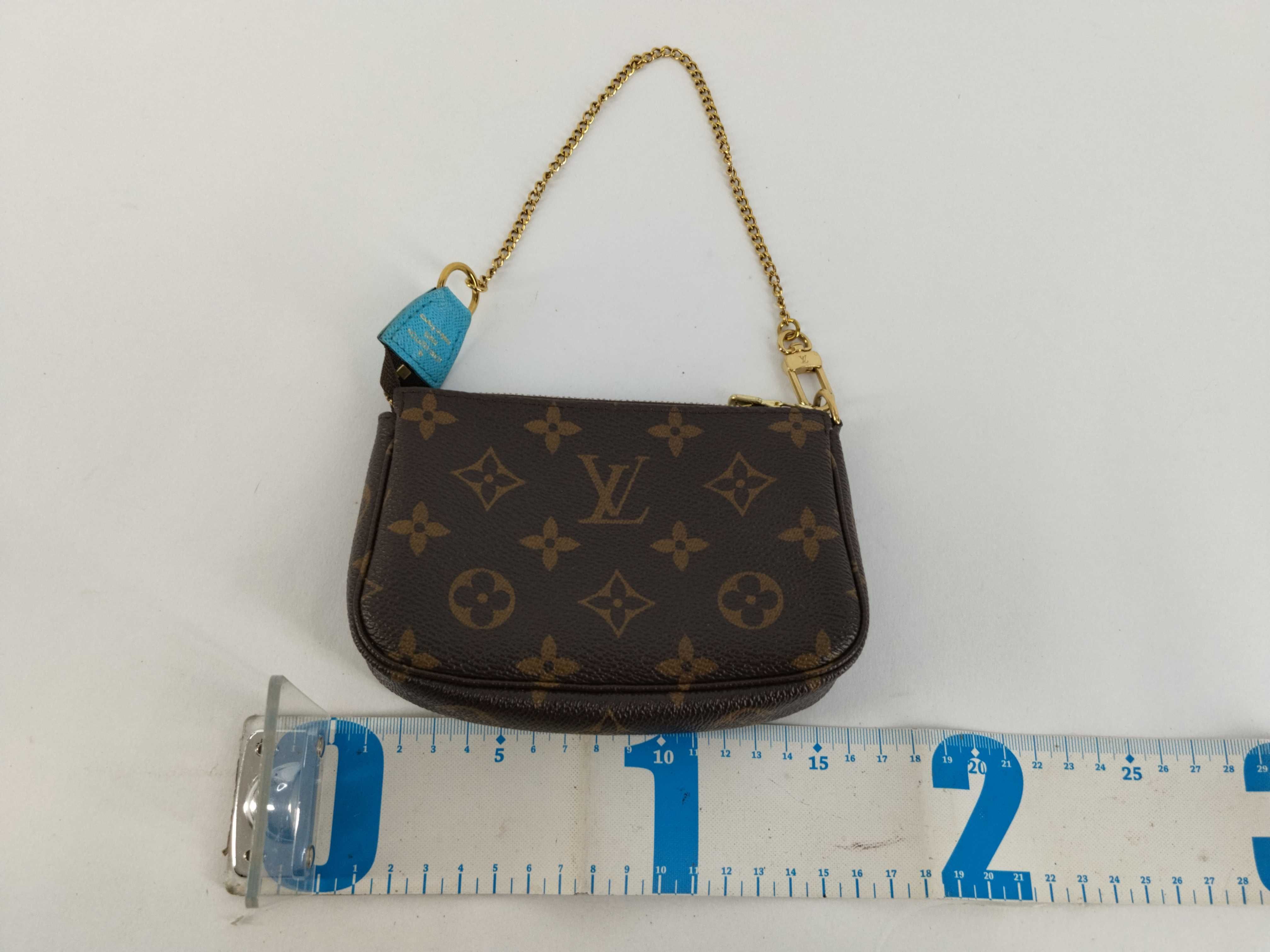 Monogram Louis Vuitton Monogram Mini Pouch — view 2