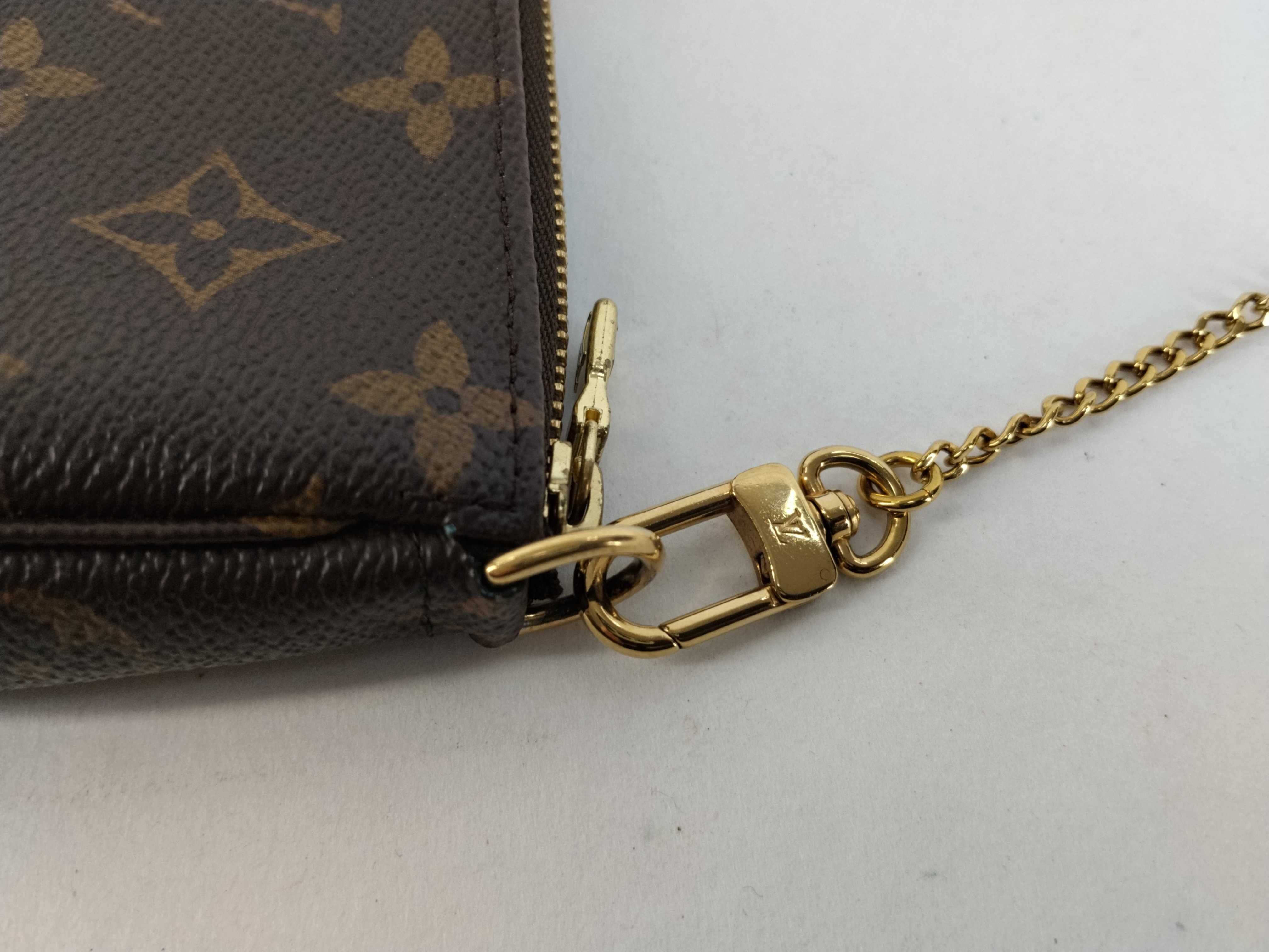 Monogram Louis Vuitton Monogram Mini Pouch — view 5
