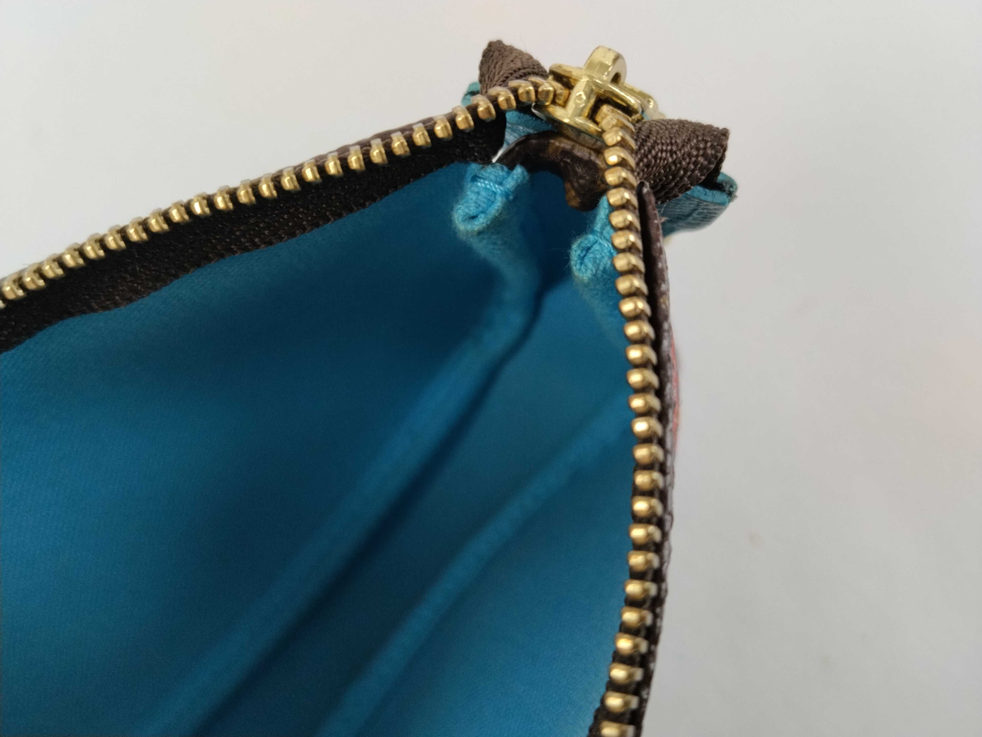 Monogram Louis Vuitton Monogram Mini Pouch — view 10