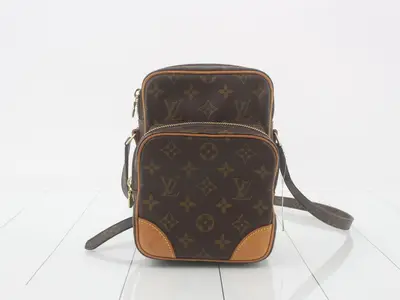 Monogram Amazon