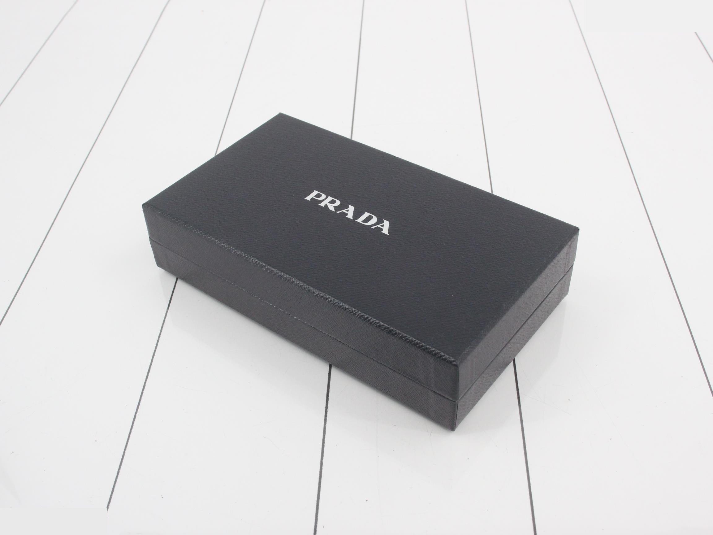 long wallet — view 5