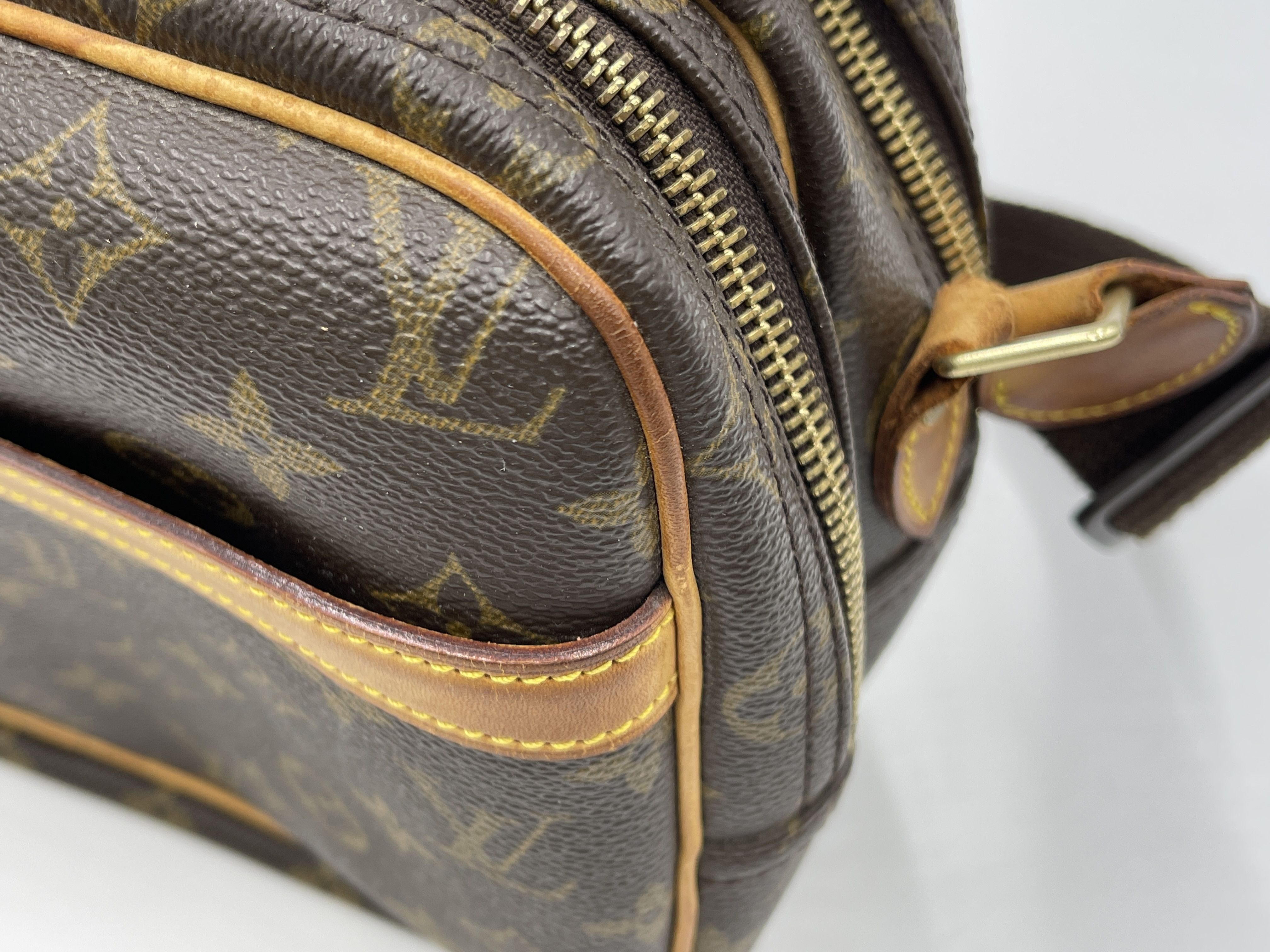 Monogram Reporter PM M45254 SP1020 Shoulder Bag — view 9