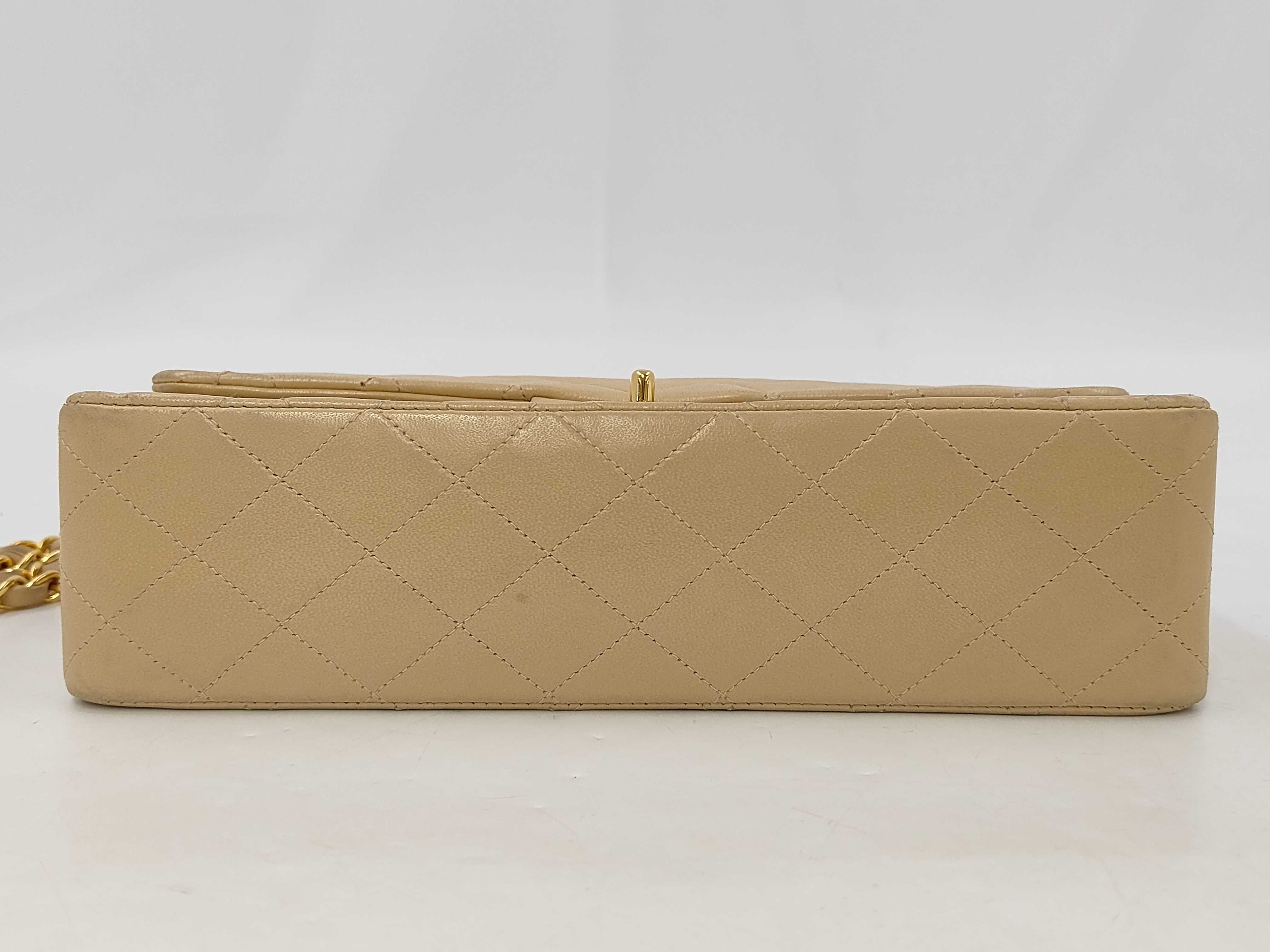 Matelassé 25 Lambskin Double Flap Double Chain Shoulder Bag — view 7