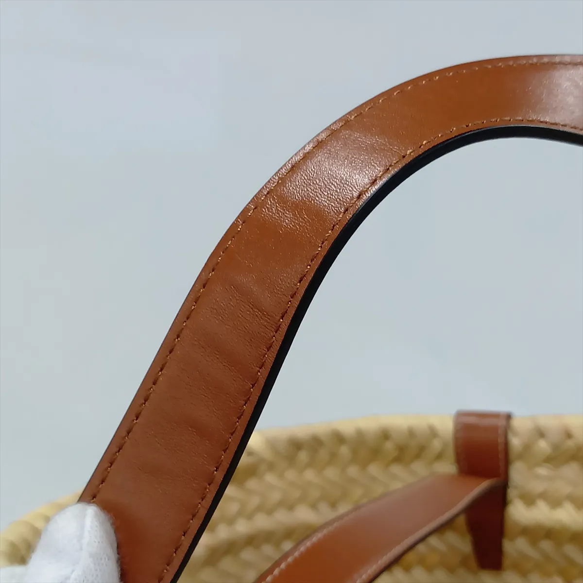 Triomphe Panier Raffia x Leather Basket Bag Beige x Brown — view 11