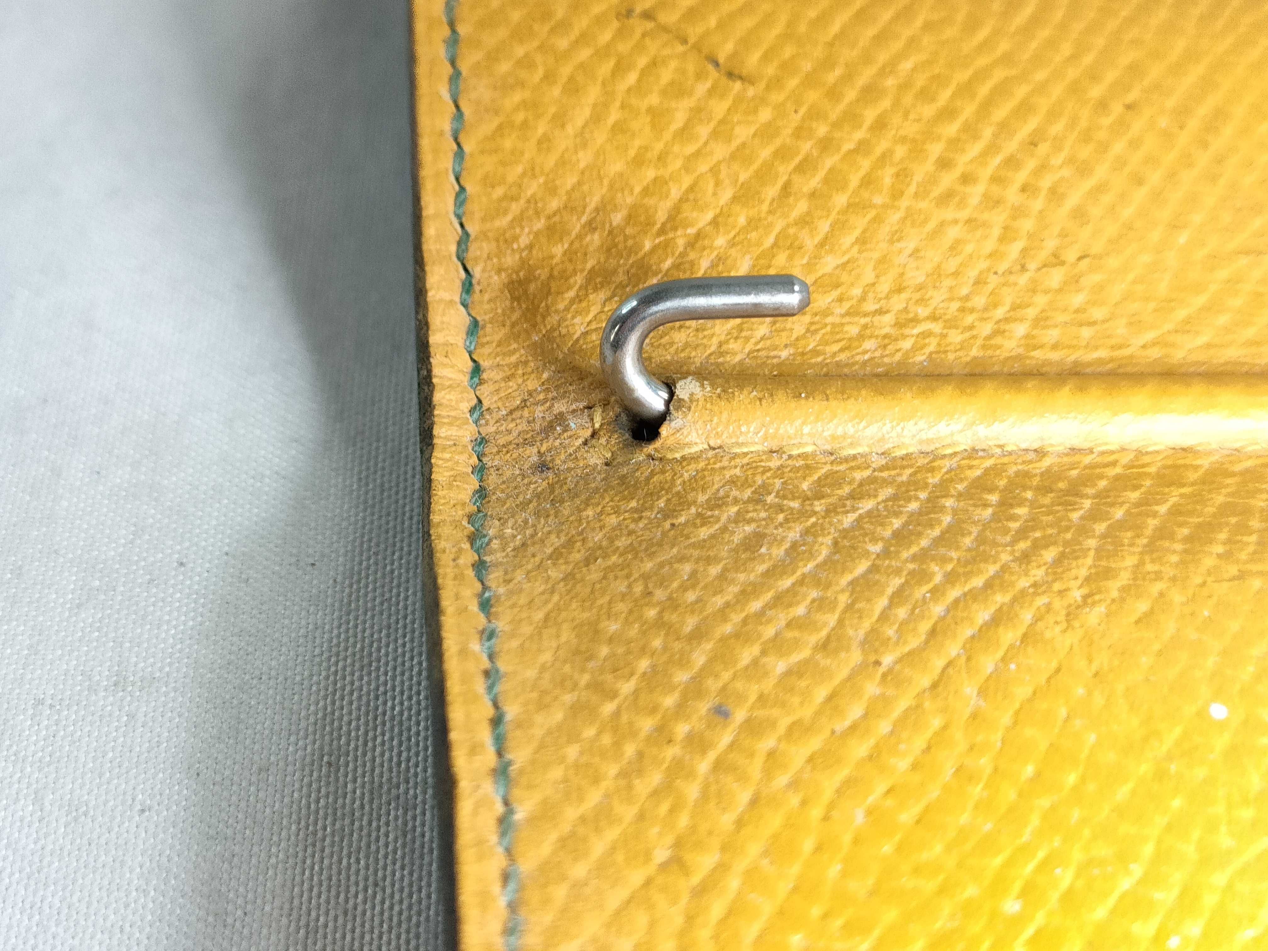 notebook/notebook cover — view 13