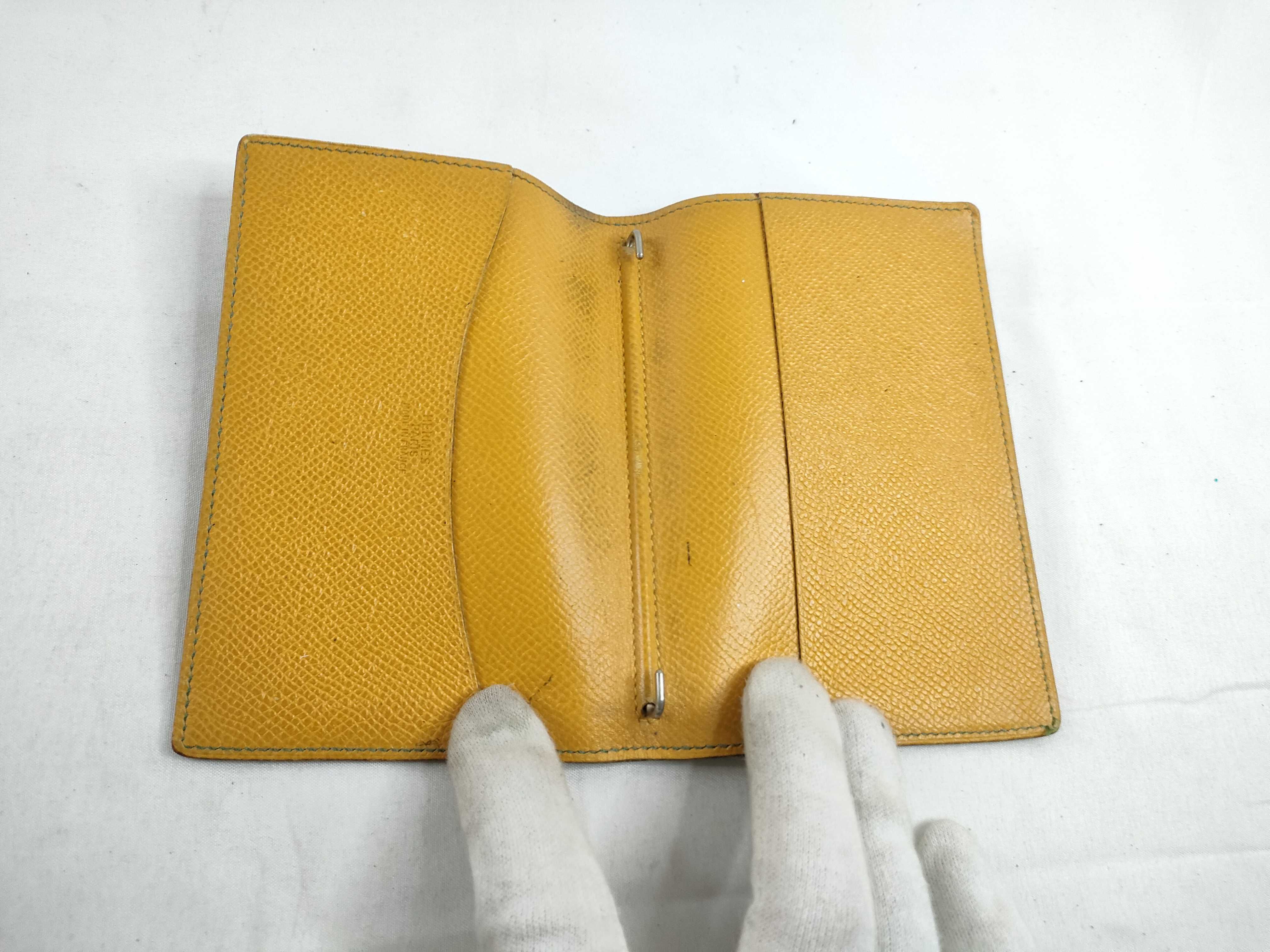 notebook/notebook cover — view 8