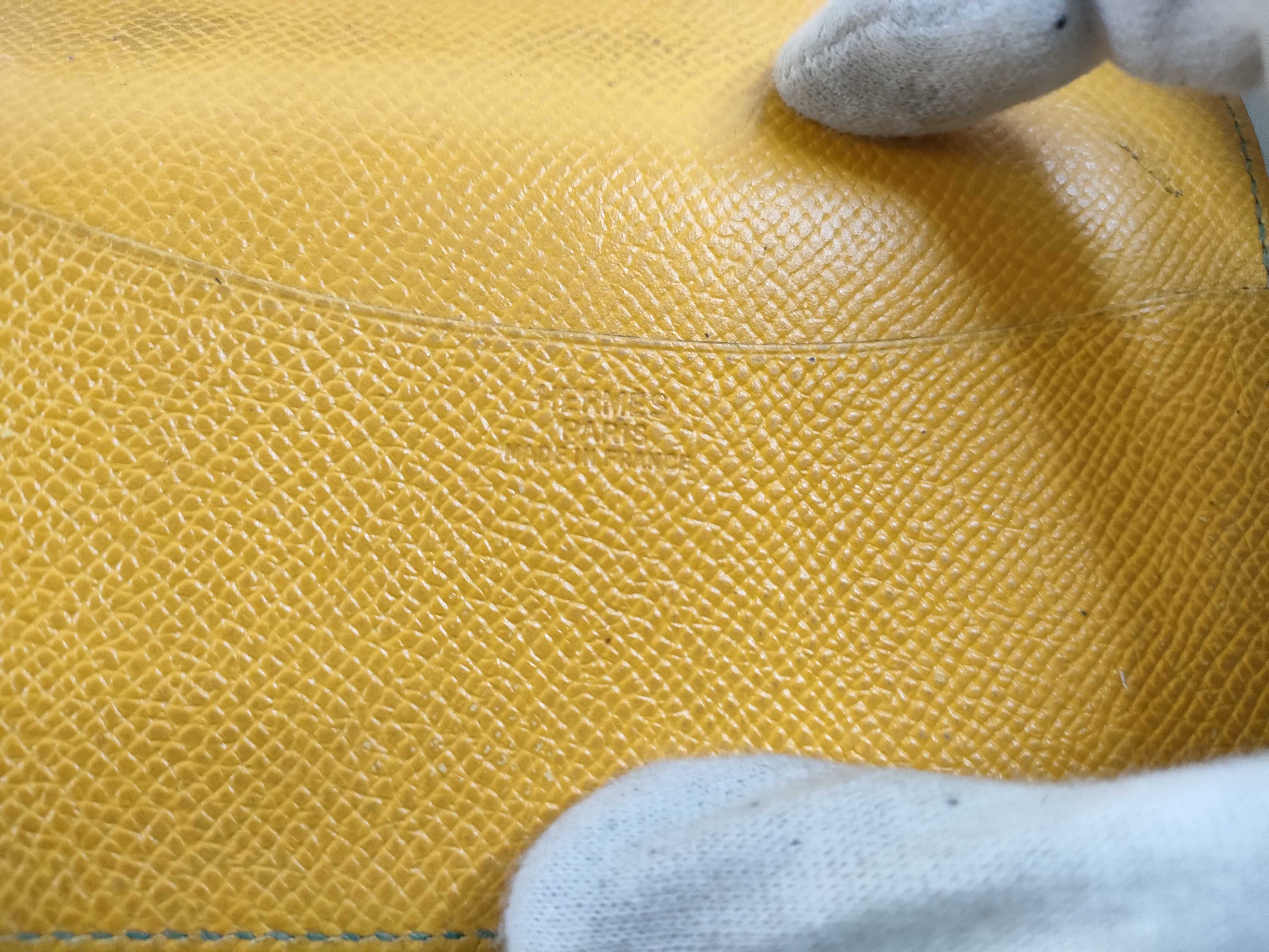notebook/notebook cover — view 9