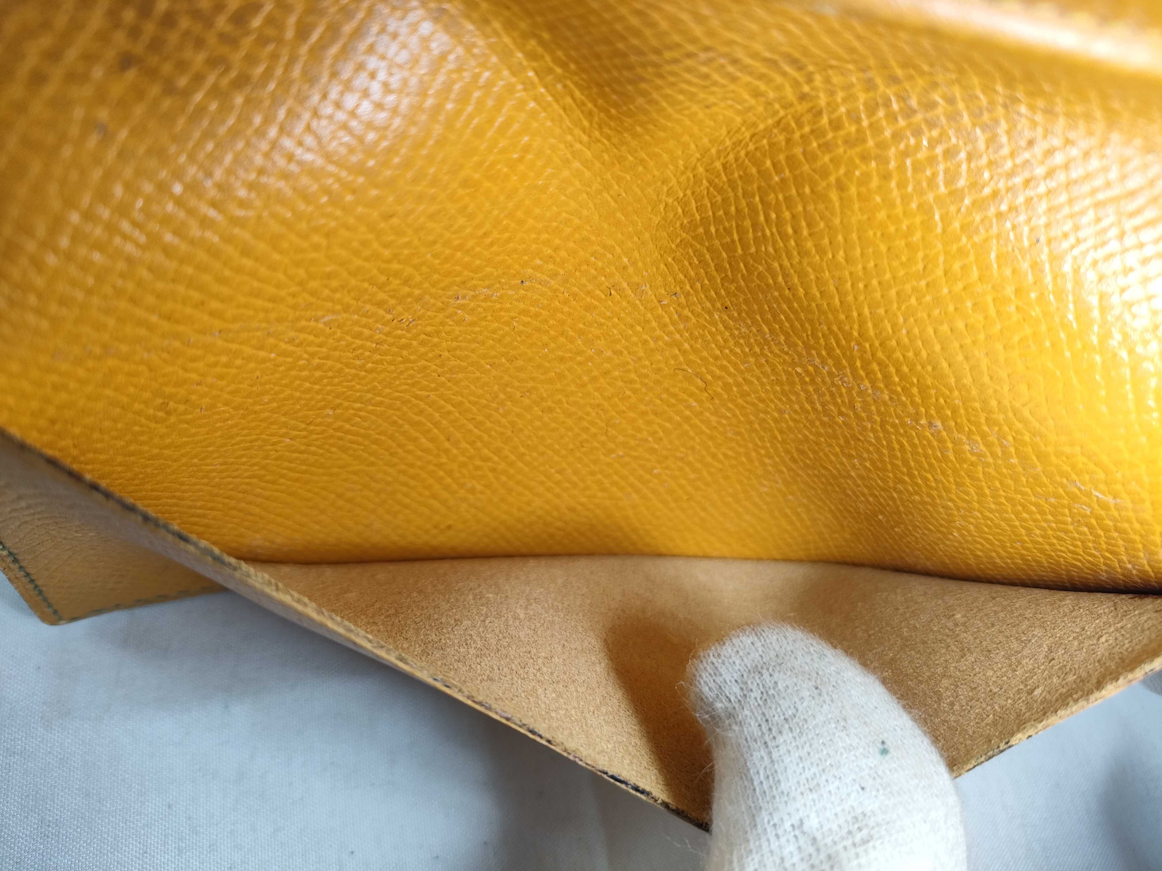 notebook/notebook cover — view 10