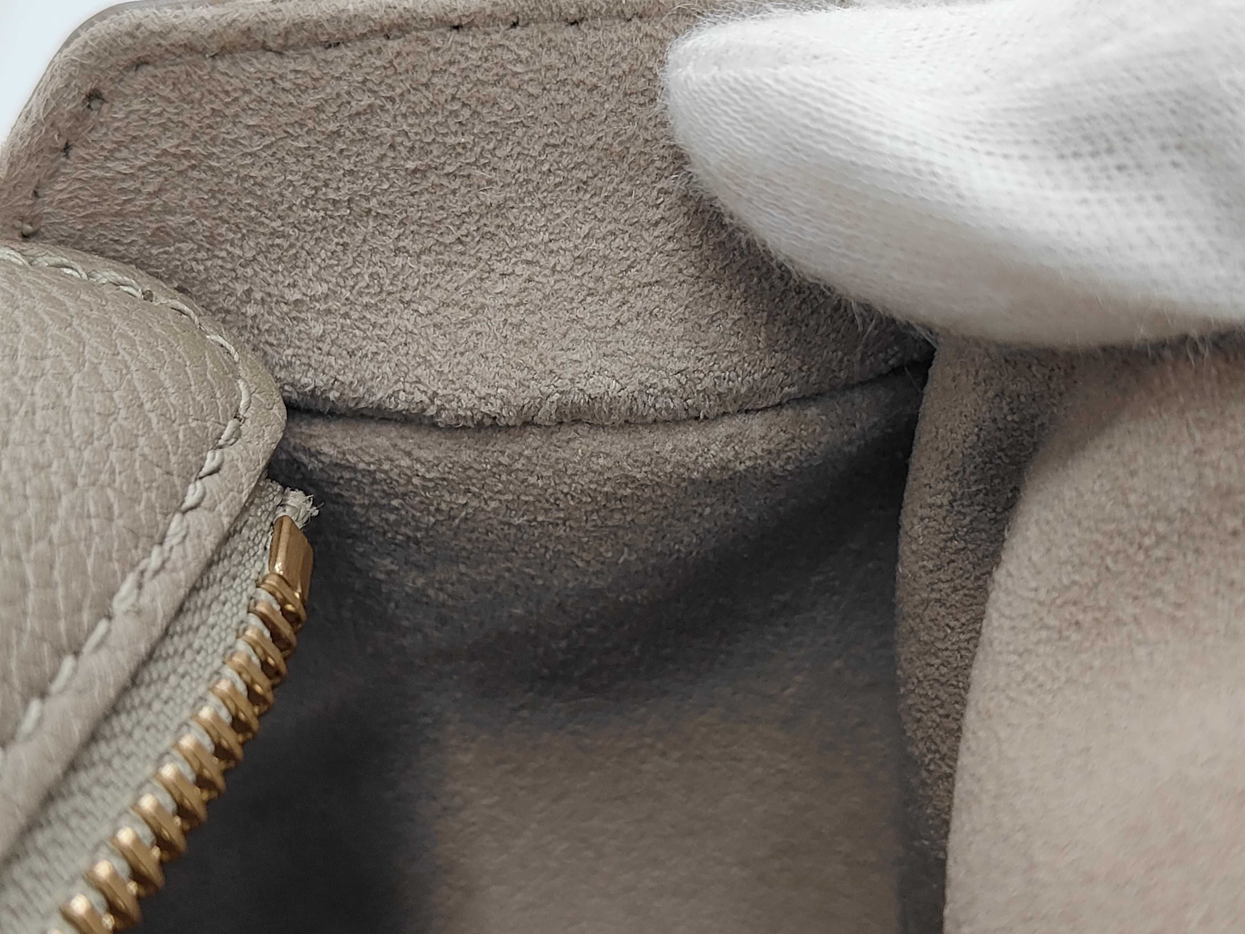Side Trunk Handbag — view 12