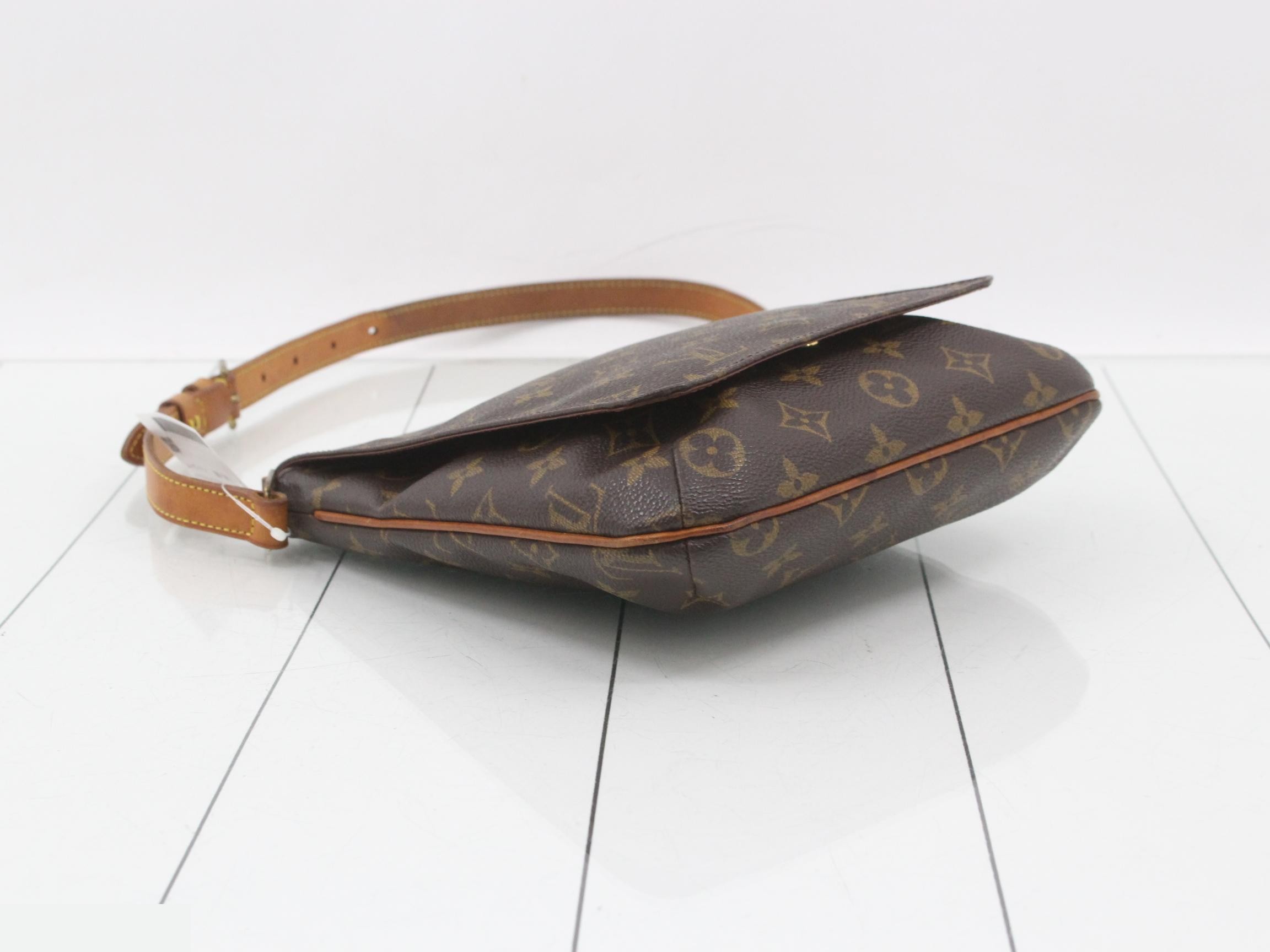 Monogram Musette Salsa — view 5