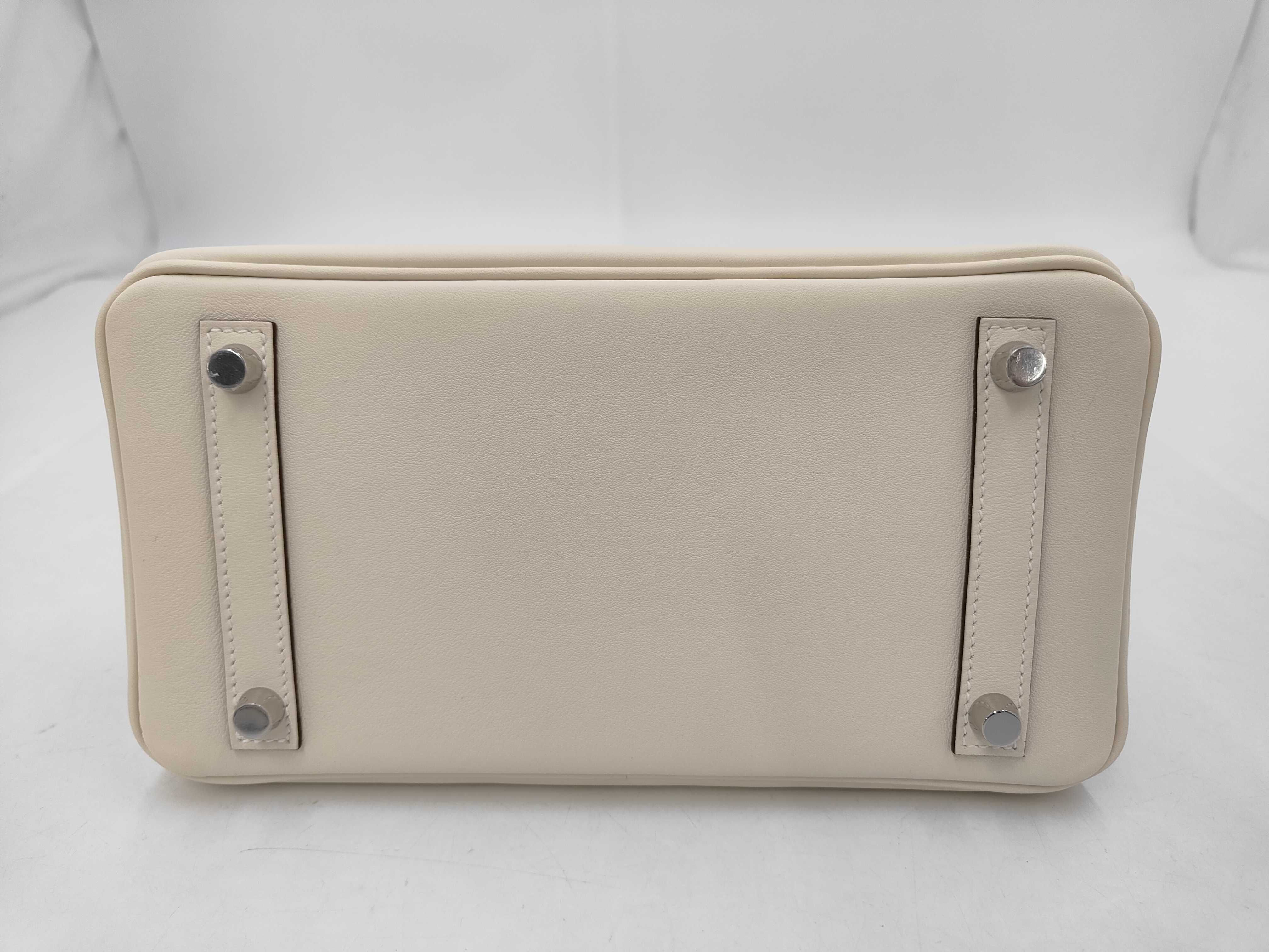 Birkin 25 Nata, P hardware, G stamp, Swift leather, white handbag — view 6