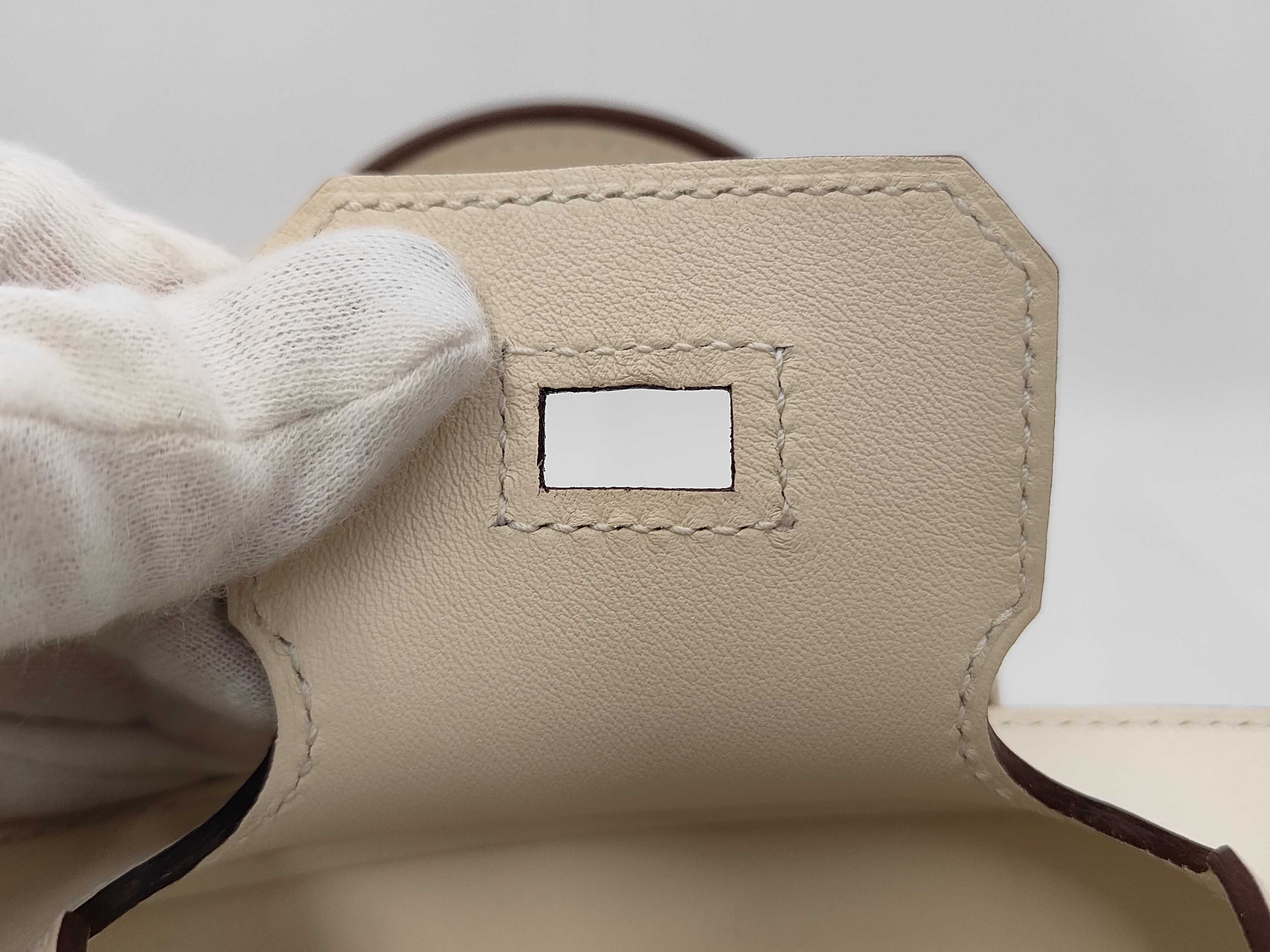 Birkin 25 Nata, P hardware, G stamp, Swift leather, white handbag — view 10