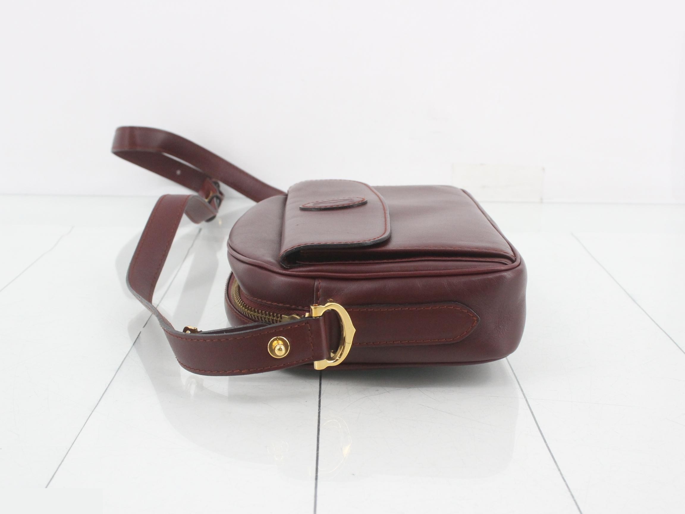 Must Line (Bag) - Shoulder Bag — view 4