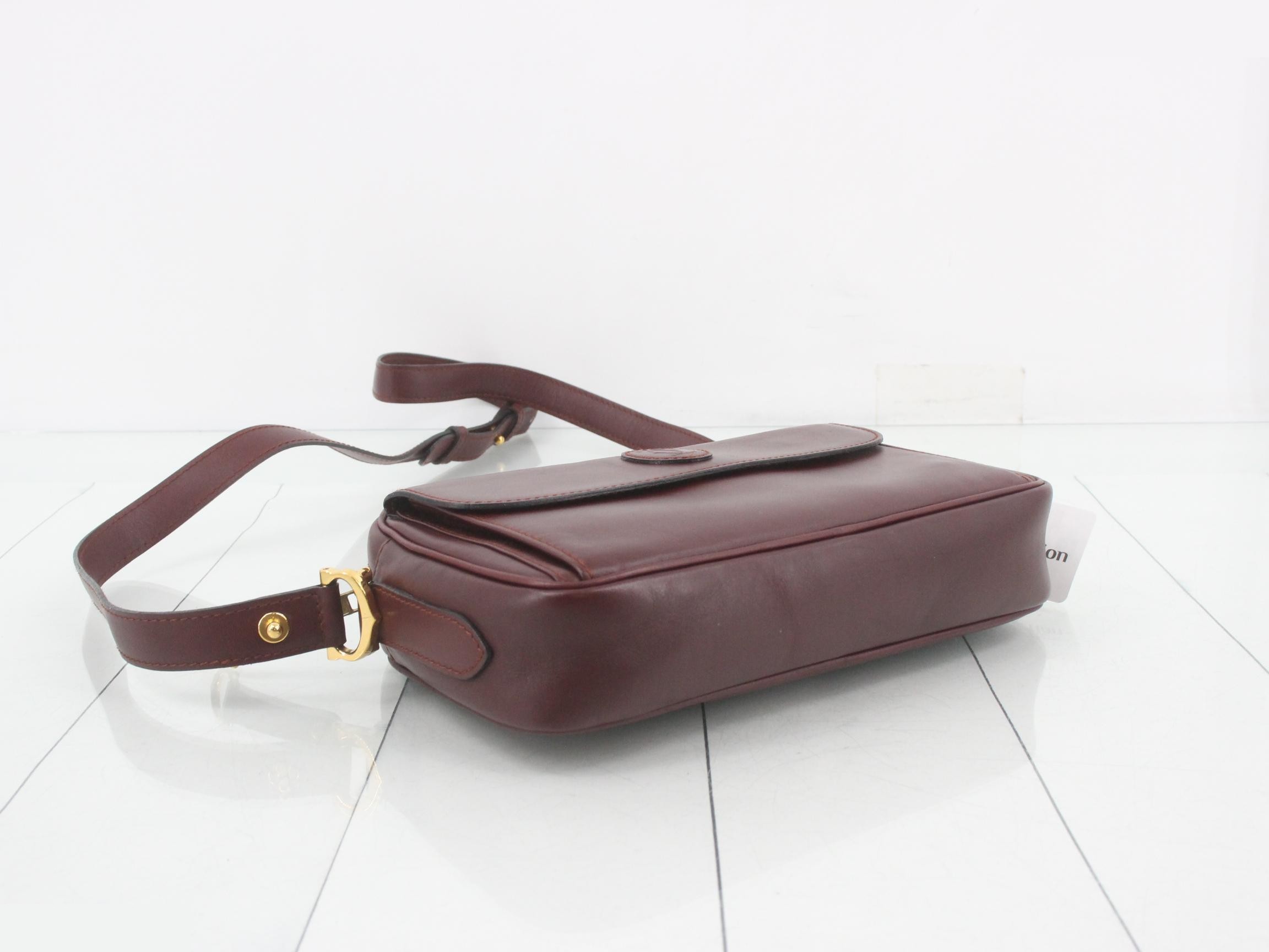 Must Line (Bag) - Shoulder Bag — view 5
