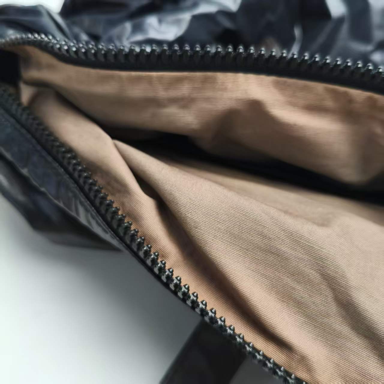 【*Shipped from: China*】BOTTEGA VENETA Canvas Shoulder Bag — view 11