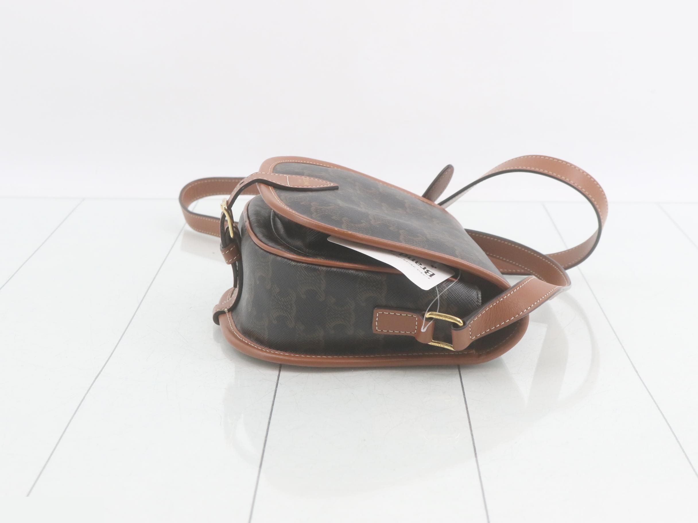 Triomphe Shoulder Bag — view 3