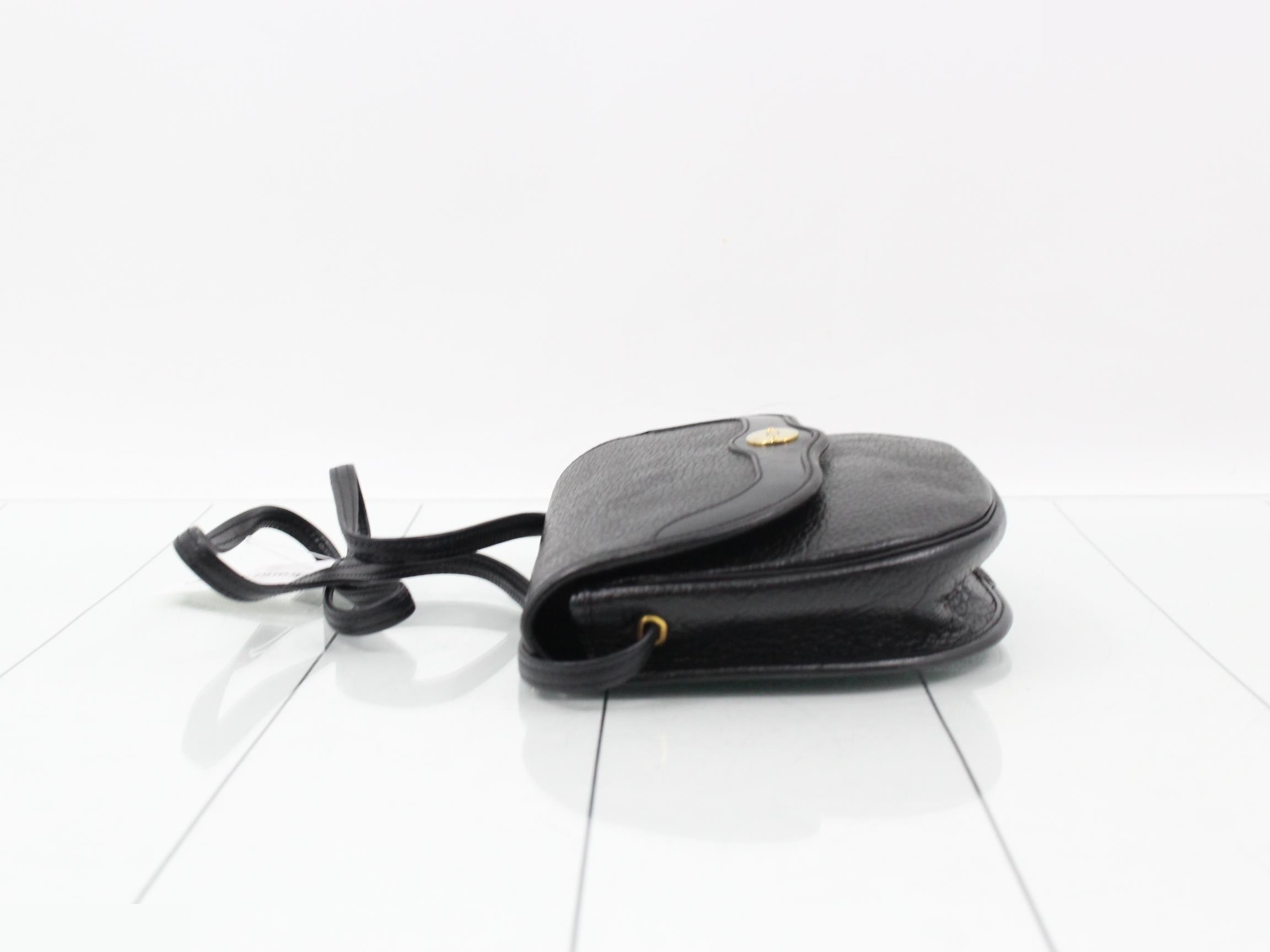Shoulder bag — view 4