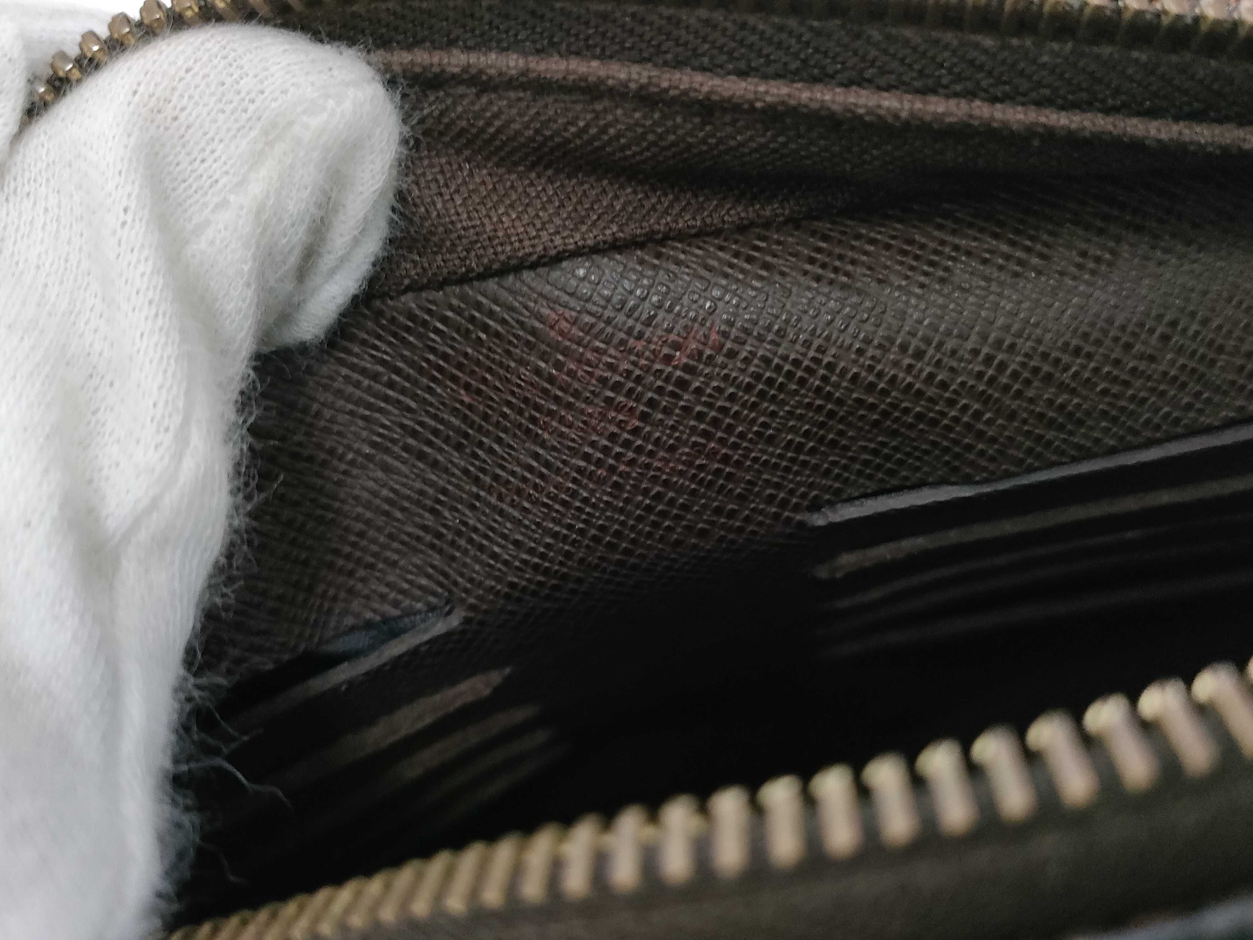 Damier LV Louis Vuitton Clutch Bag — view 11