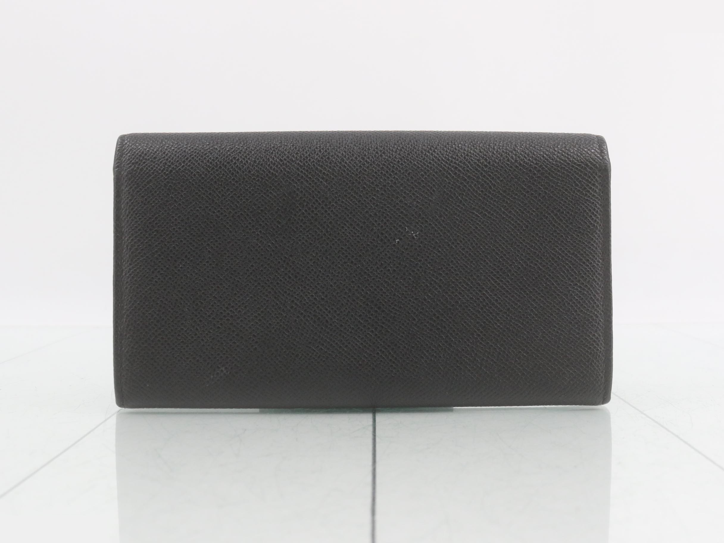 (bag) and long wallet — view 2