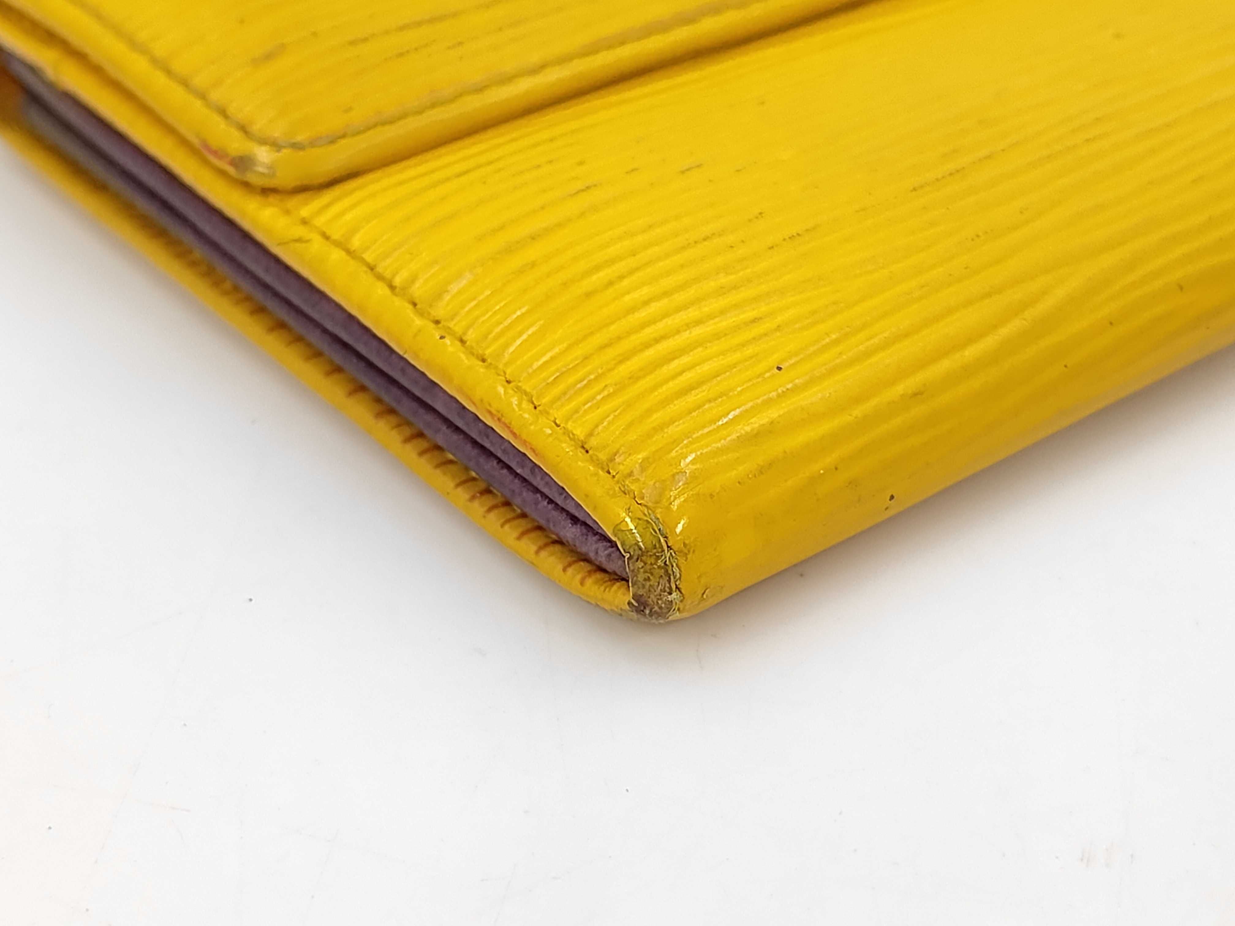 Other Wallets — view 4