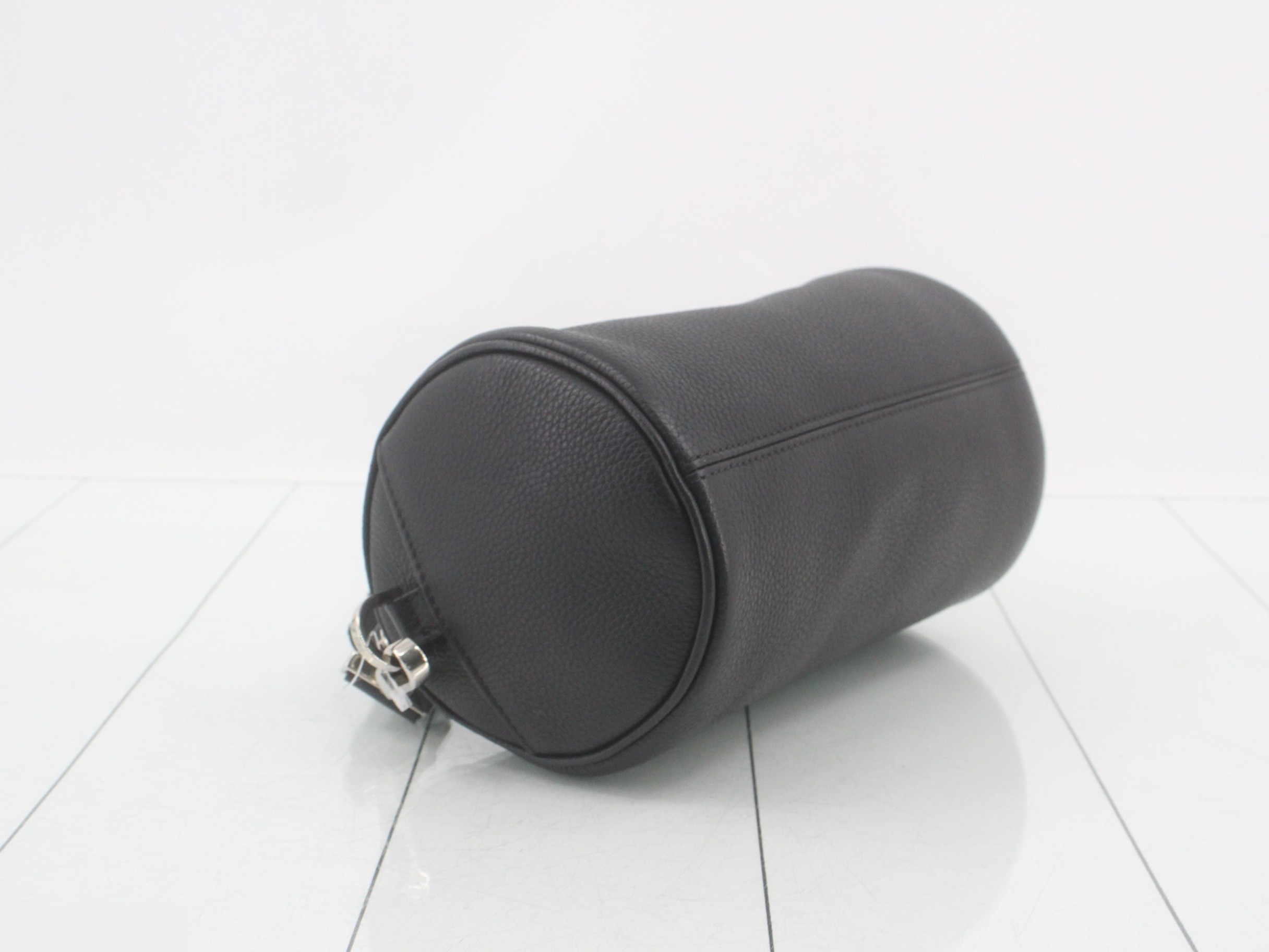 Roller shoulder bag, leather, black — view 5