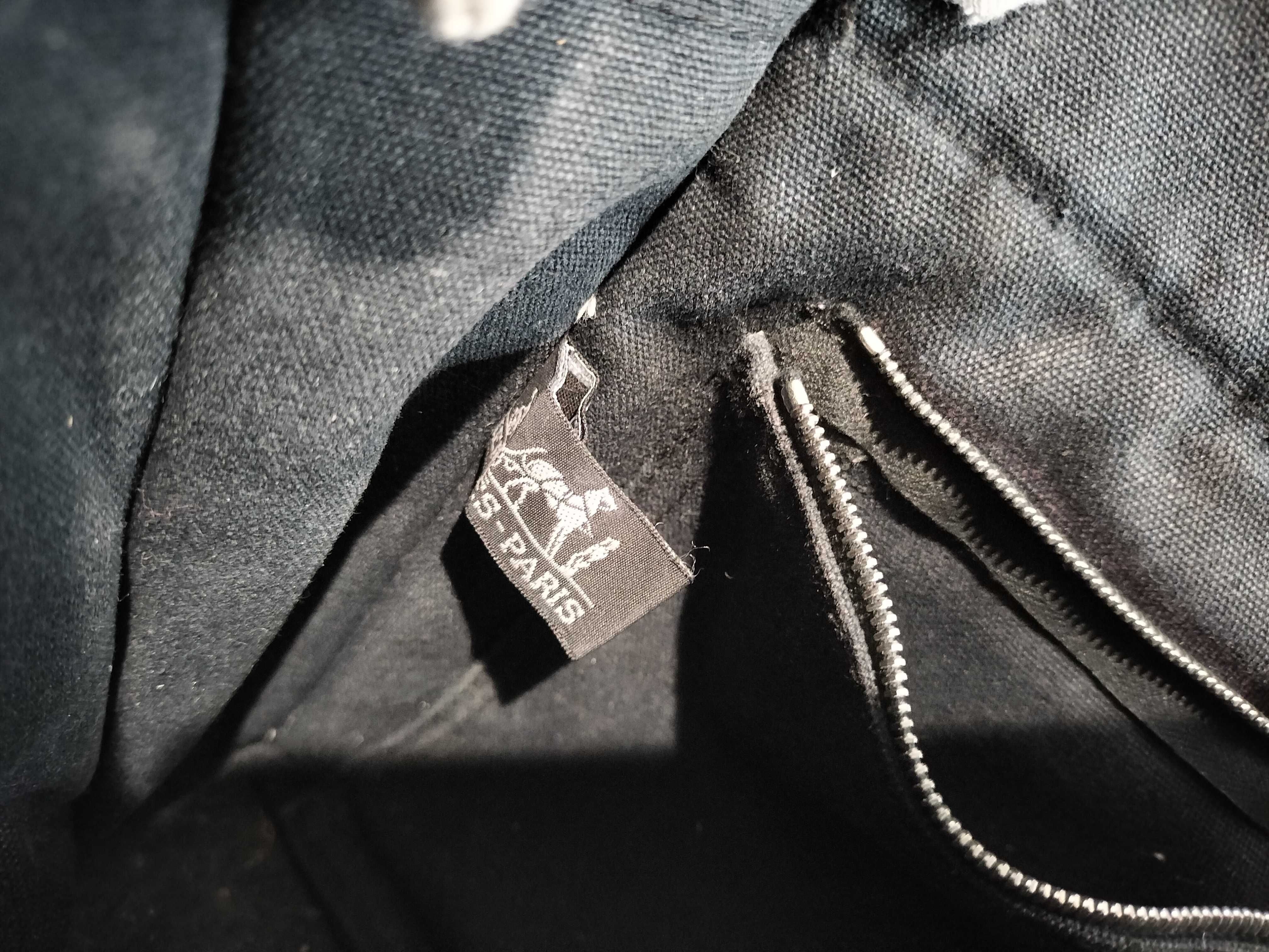Fourre-Tout PM Handbag — view 12