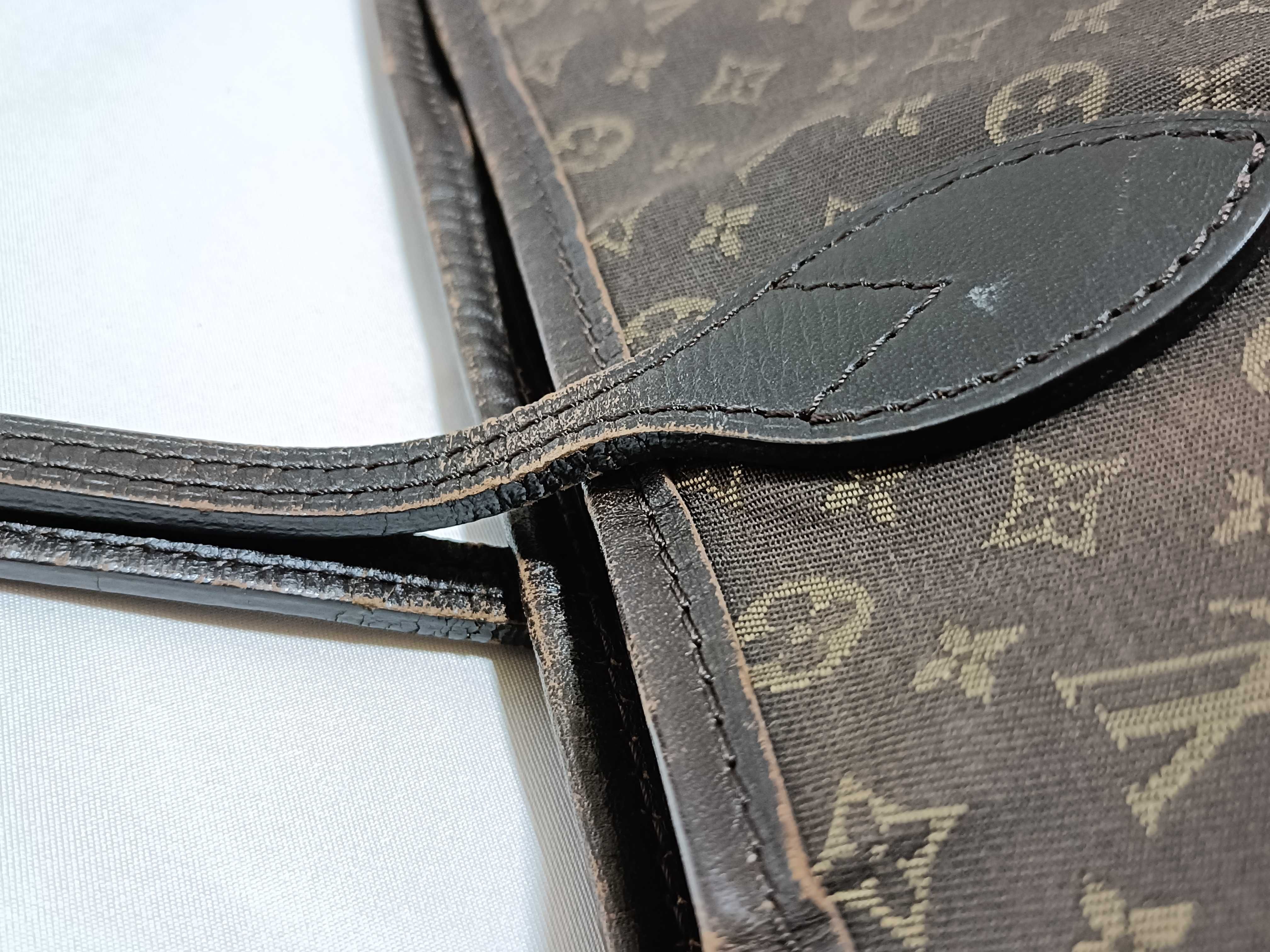 Monogram Idylle M40513 Neverfull MM Fusain Tote Bag — view 5