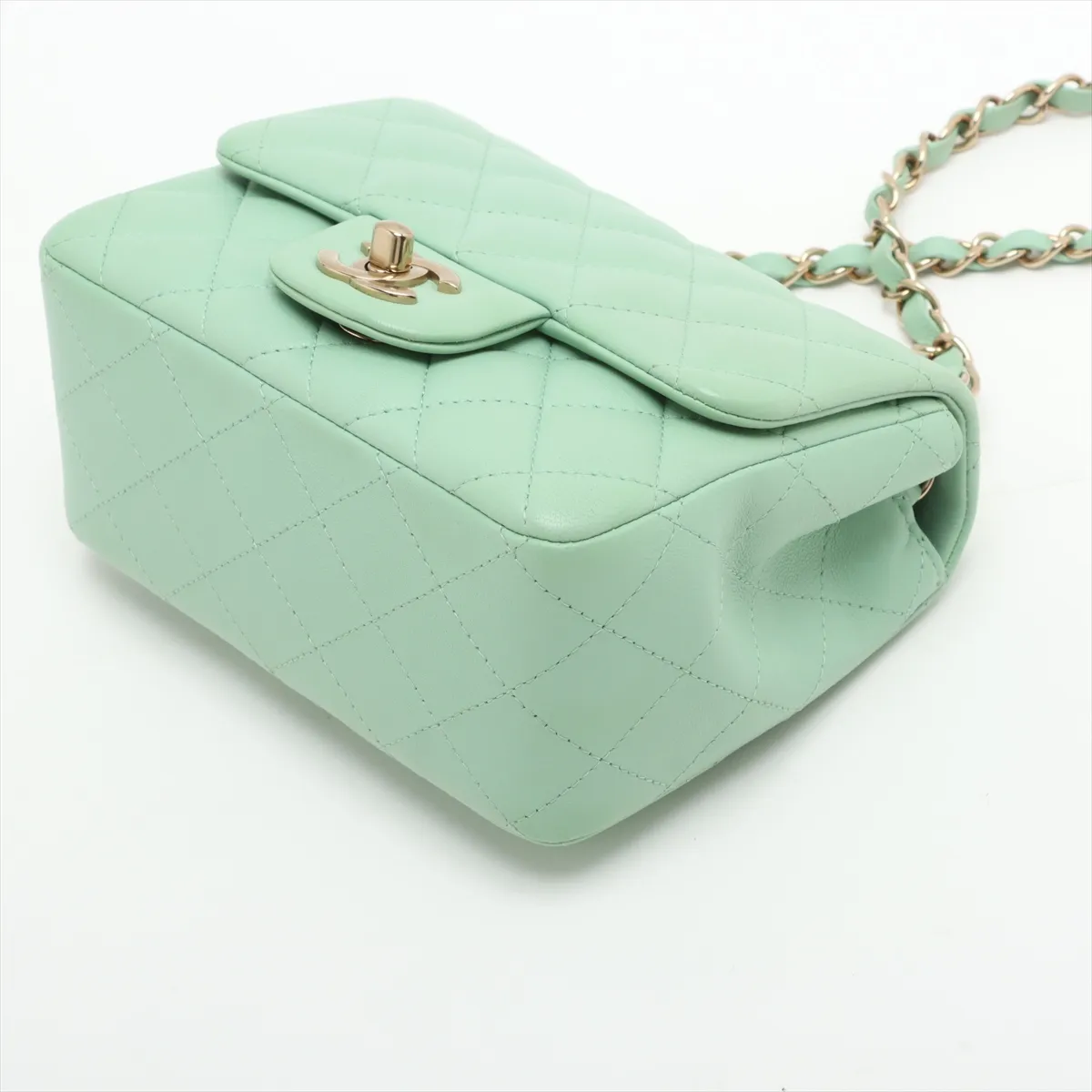 Mini Matelasse 17 Lambskin Single Flap Single Chain Bag Green Gold Hardware J1KL9218 Random Plate A35200 — view 3