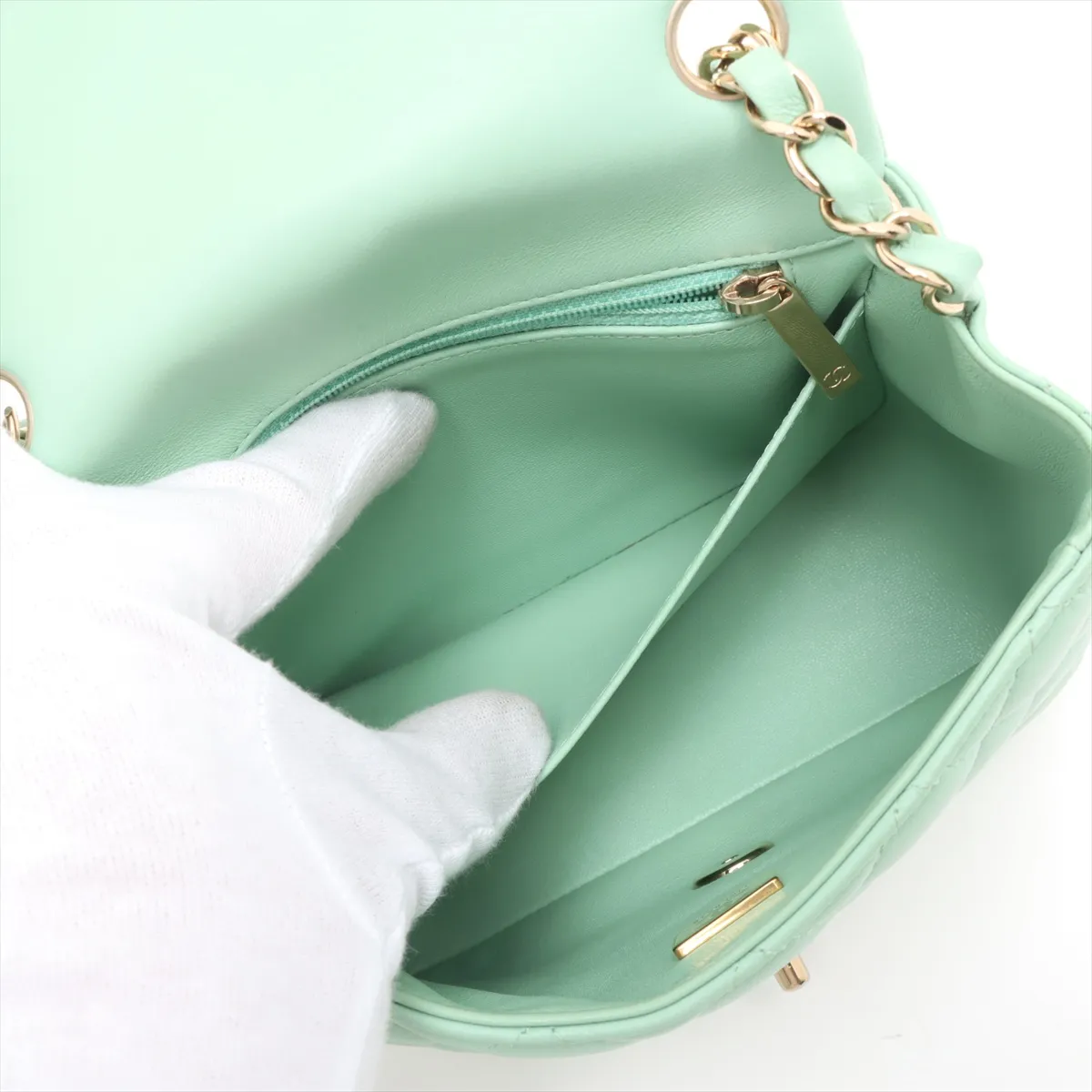 Mini Matelasse 17 Lambskin Single Flap Single Chain Bag Green Gold Hardware J1KL9218 Random Plate A35200 — view 7