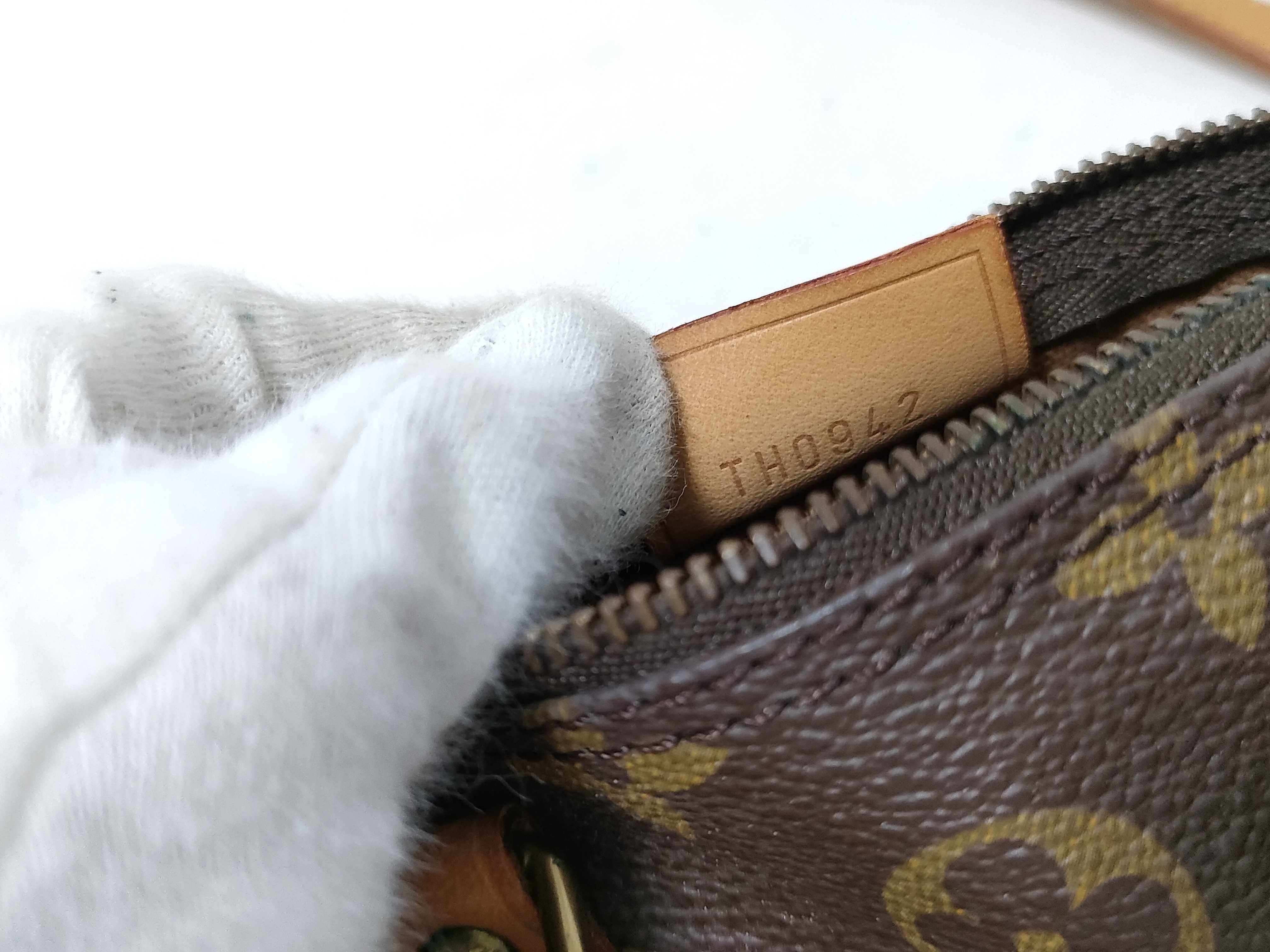 Monogram M41534 Mini Speedy Bandoulière Handbag — view 12