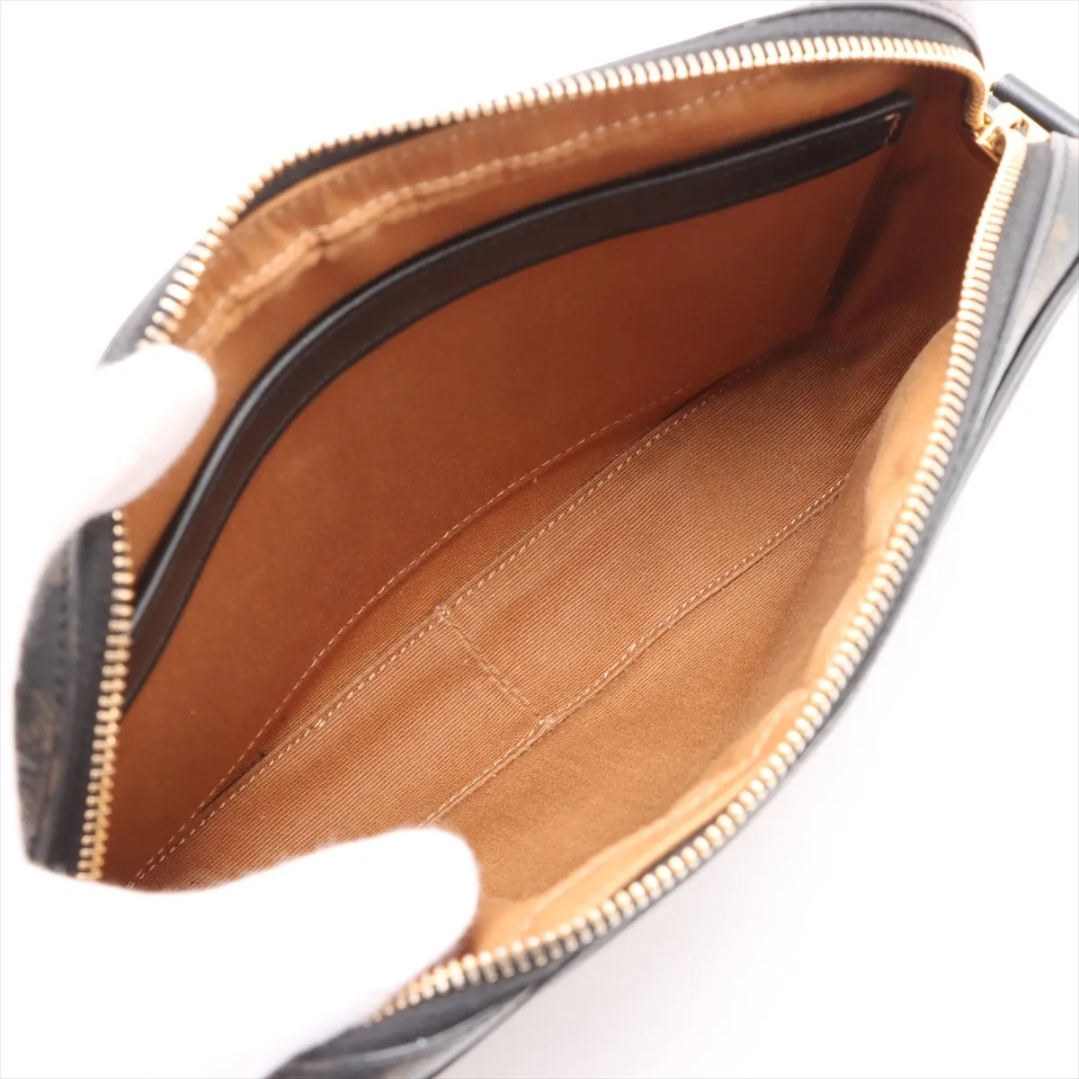 Triomphe Medium Messenger PVC x Leather Shoulder Bag Brown x Black — view 6