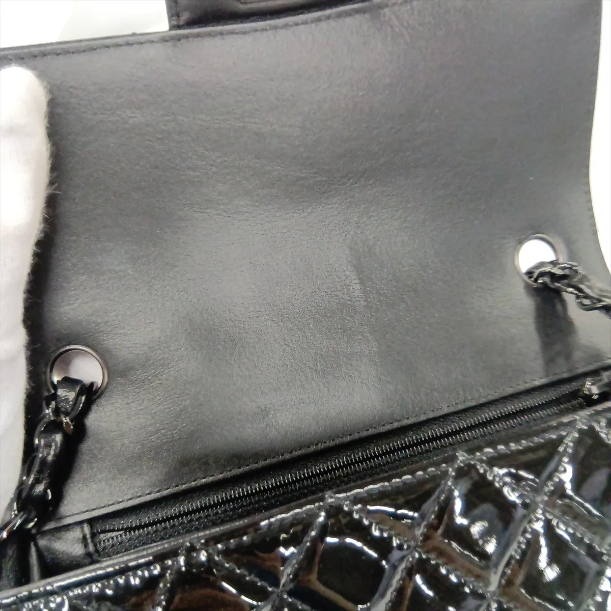 Mini Matelassé 20 Patent Leather Single Flap Single Chain Bag, Black with Black Hardware, U8UG6C37, Random Plate, A69900 — view 11