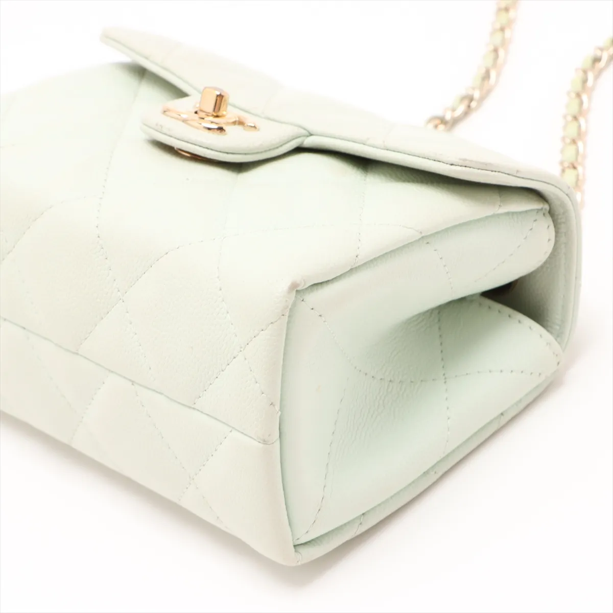 Matelasse Caviar Skin 2WAY Handbag Green Gold Hardware L55XGCP8 Random Serial — view 3