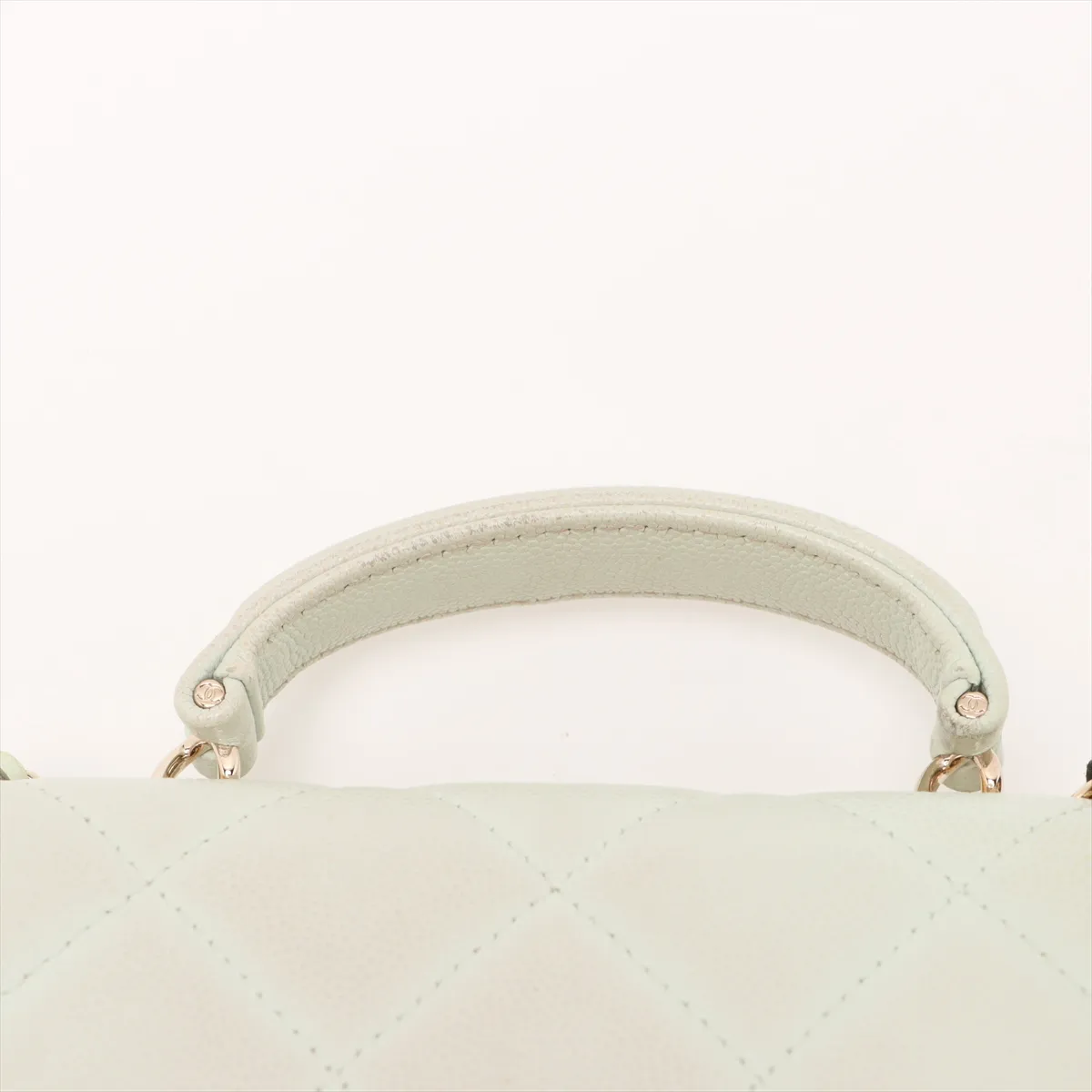 Matelasse Caviar Skin 2WAY Handbag Green Gold Hardware L55XGCP8 Random Serial — view 6