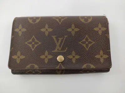 Monogram Tresor Wallet