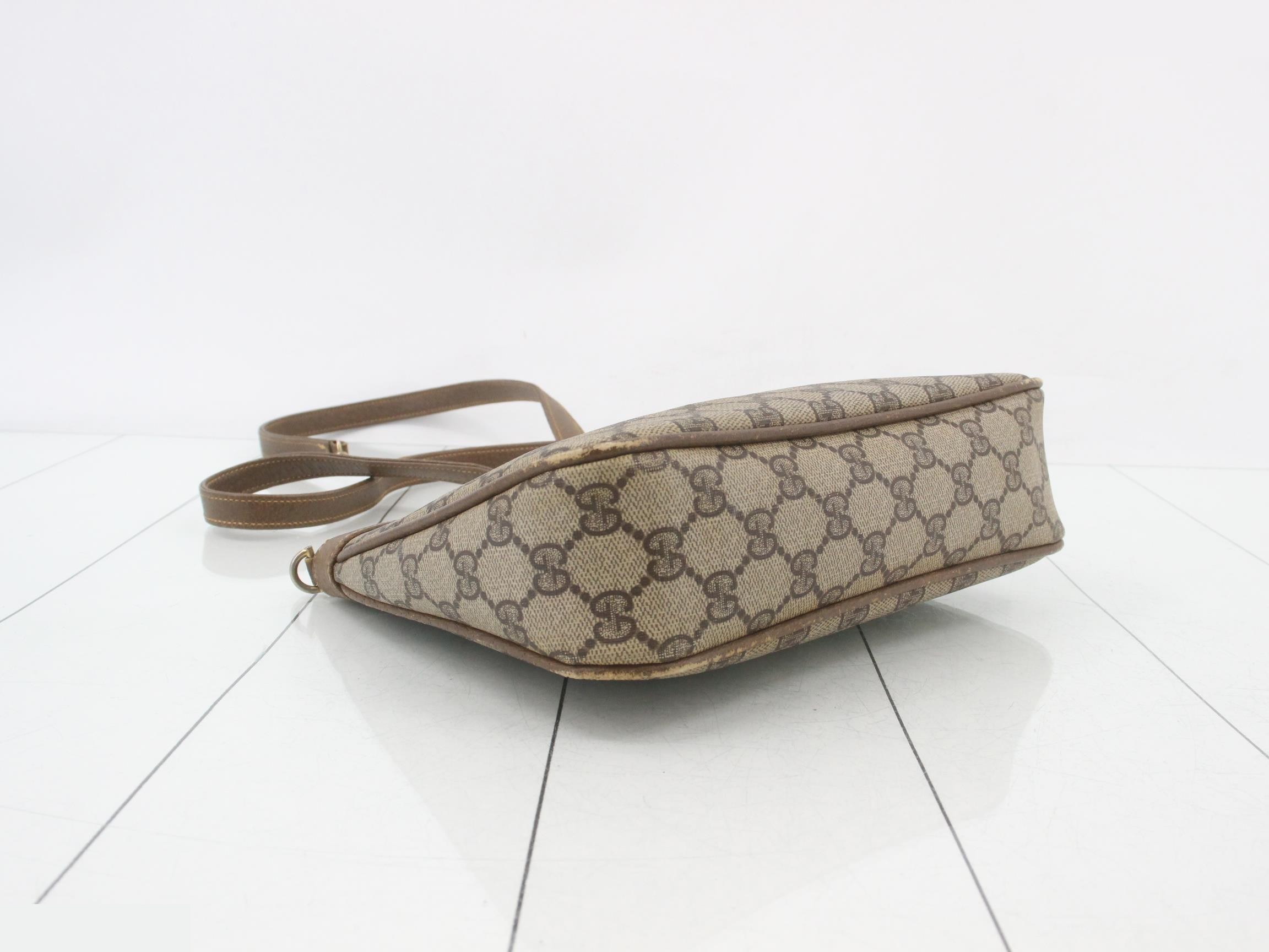 GG Supreme Leather Shoulder Bag — view 5