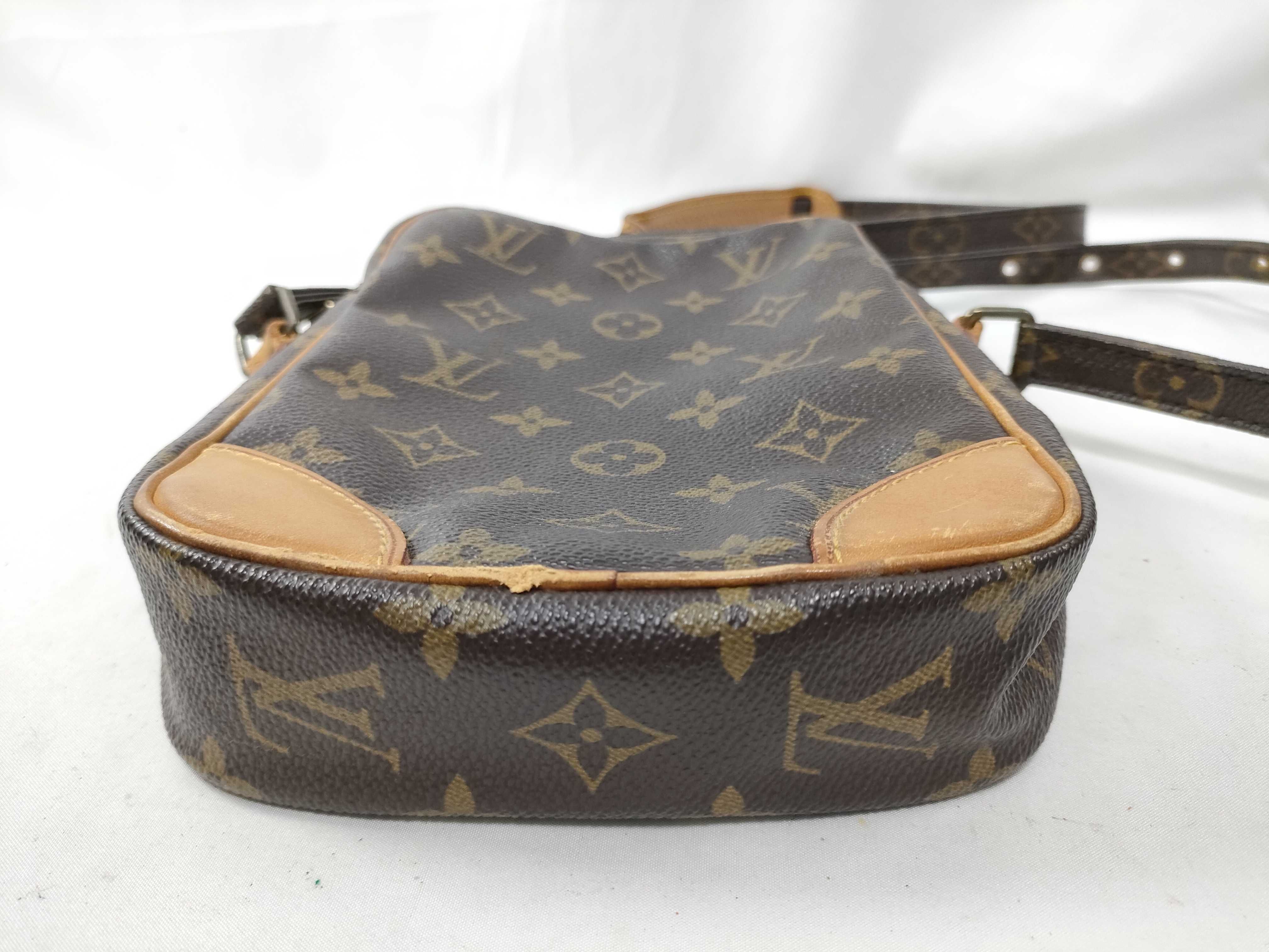 Monogram Louis Vuitton Shoulder Bag — view 3
