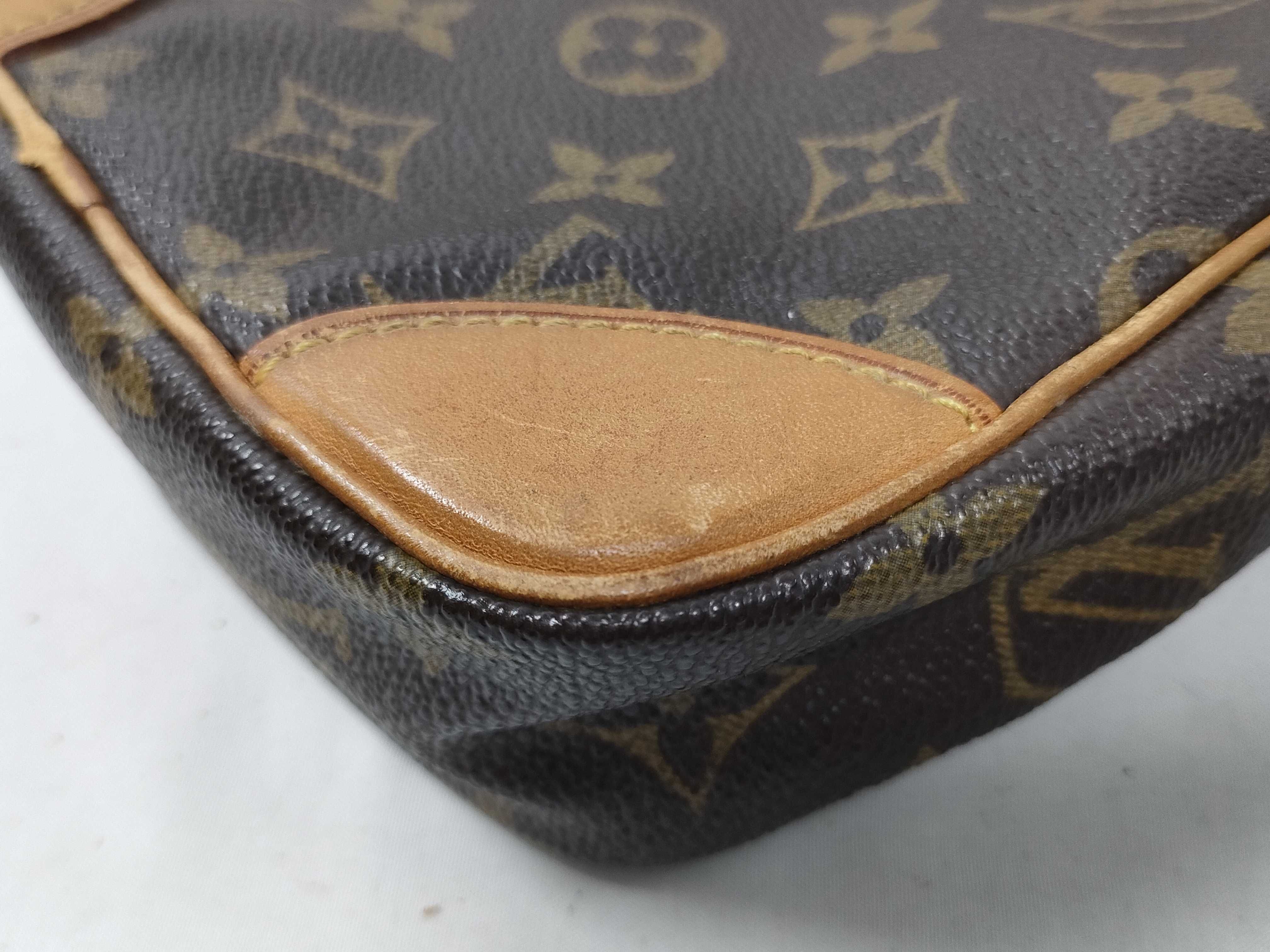 Monogram Louis Vuitton Shoulder Bag — view 5