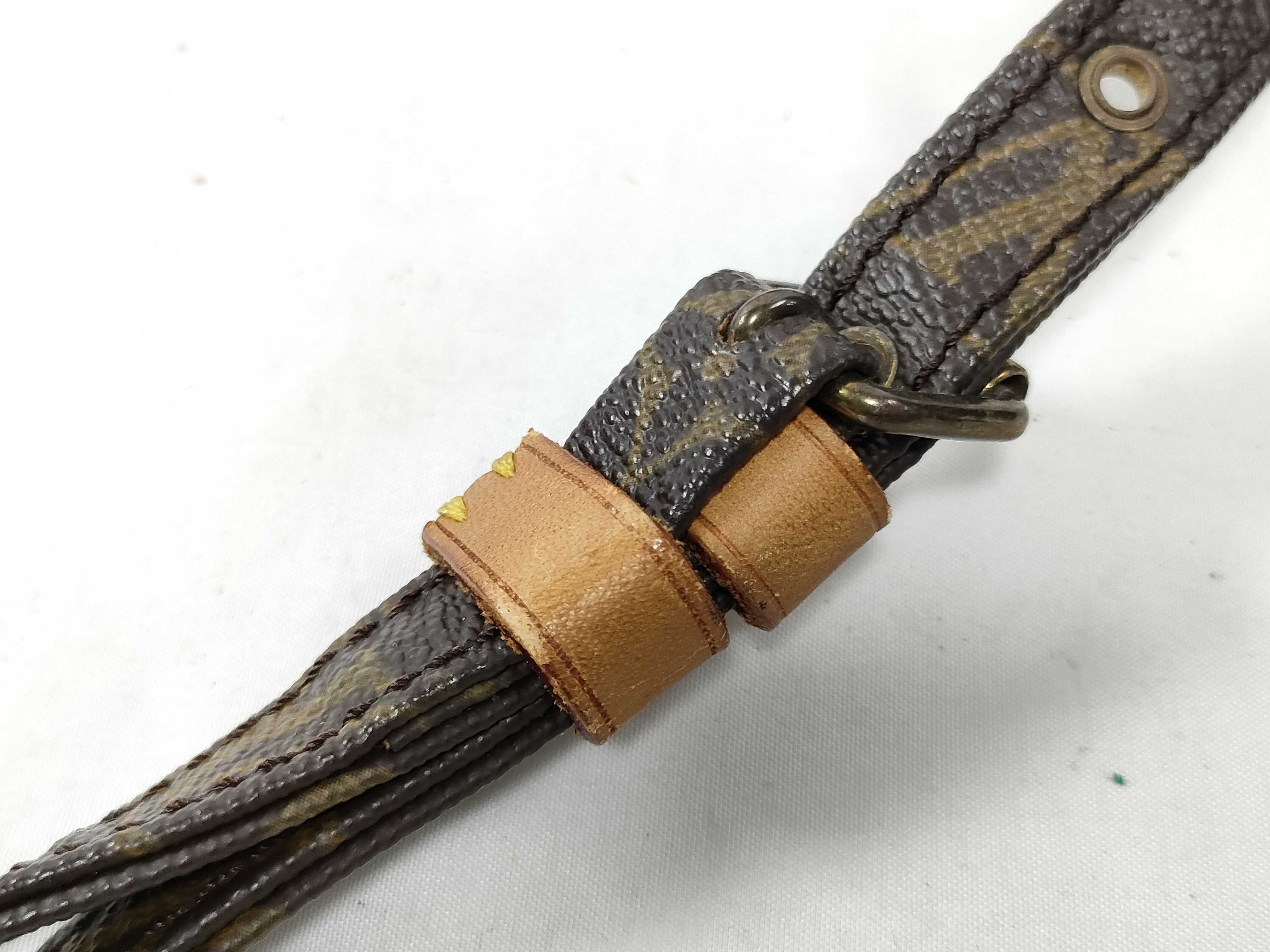 Monogram Louis Vuitton Shoulder Bag — view 7