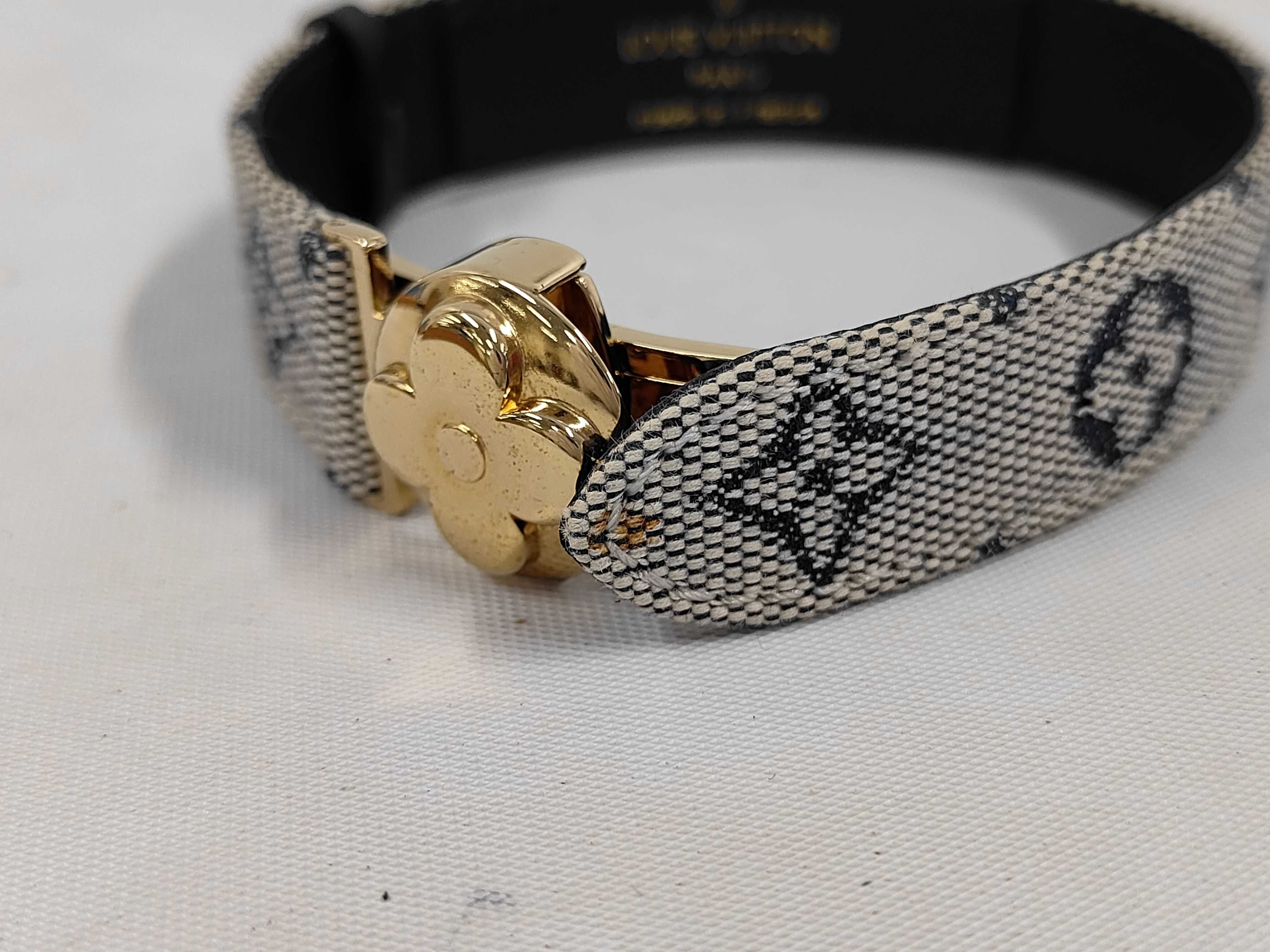 Mini Good Luck Bracelet Bracelet/Bangle — view 4