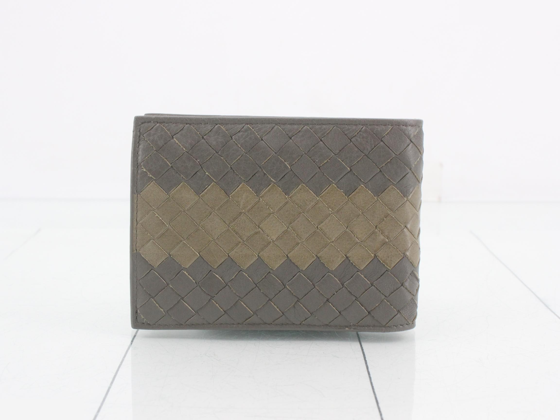 Intrecciato (bags) and wallets — view 2