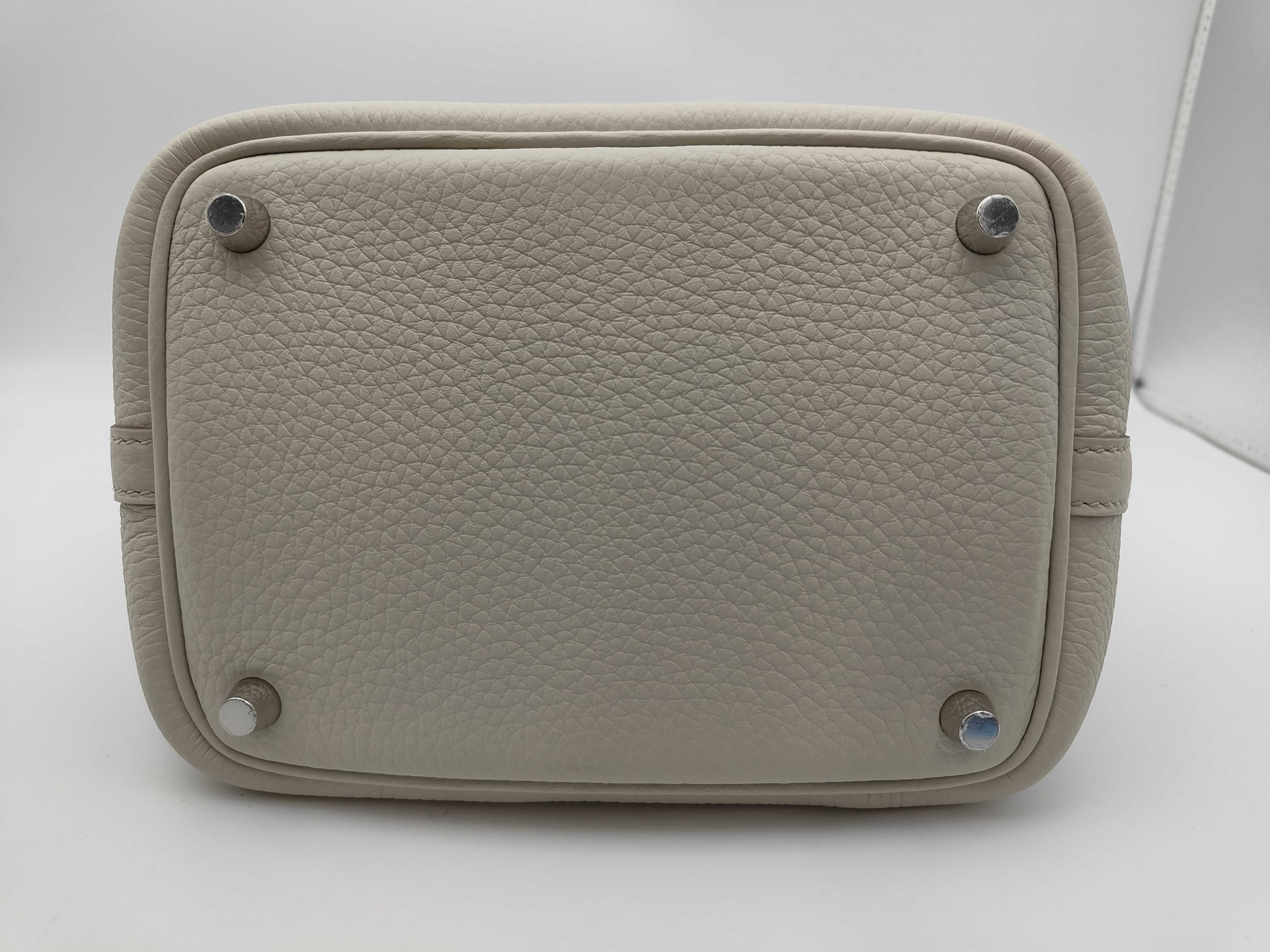 Picotin Lock 18 PM Taurillon Clemence Leather Beton K: 2025 Handbag — view 4