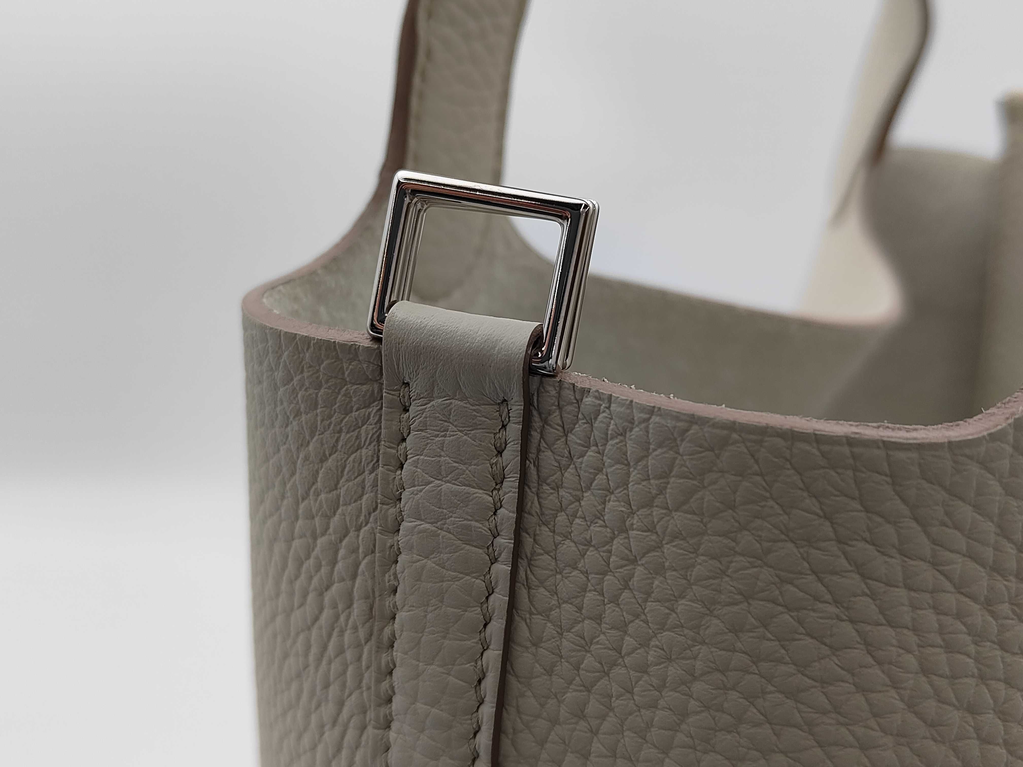 Picotin Lock 18 PM Taurillon Clemence Leather Beton K: 2025 Handbag — view 6