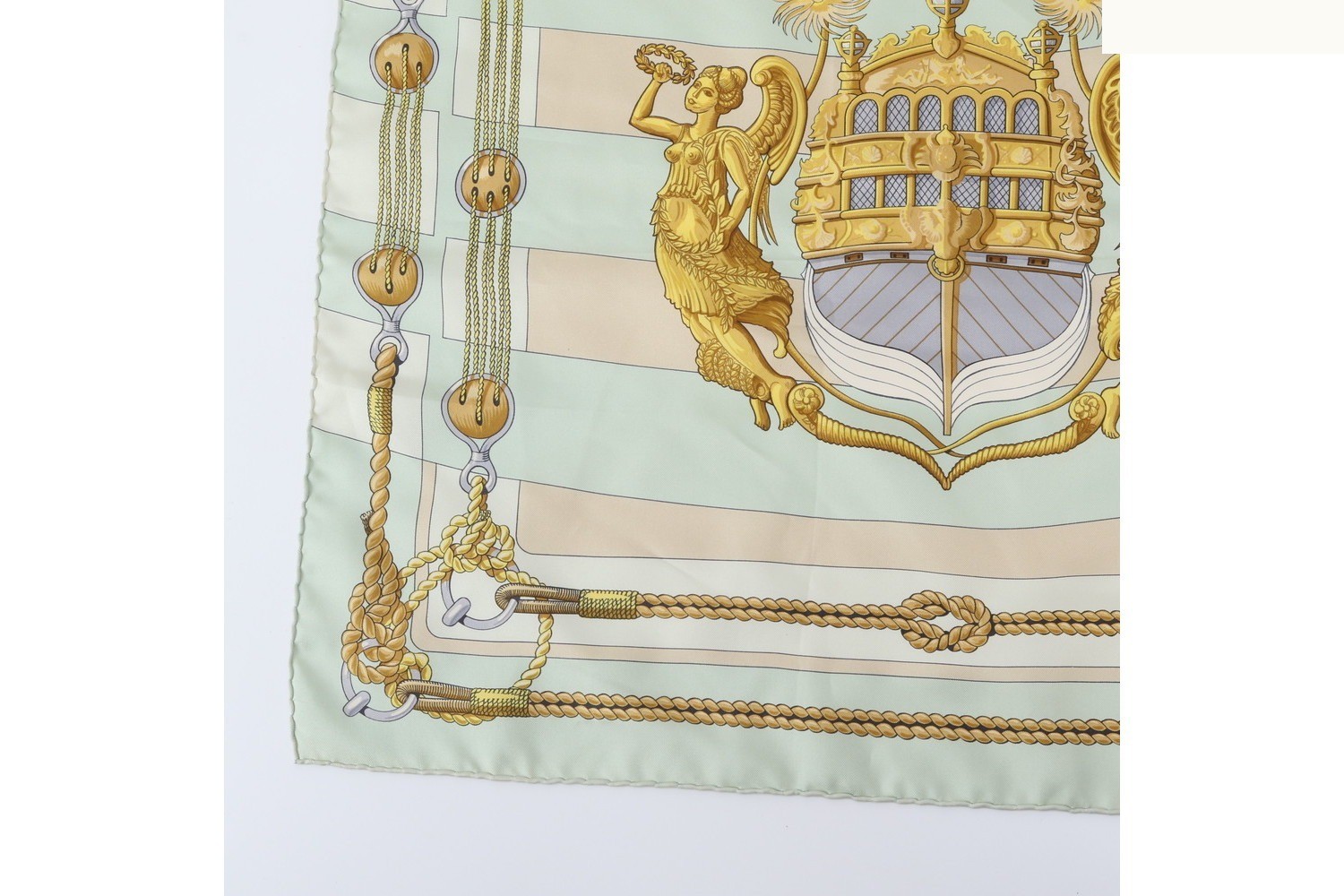 Carre 90 CHATEAUX D'ARRIERE Stern Ornament Castle at the Stern Scarf — view 4