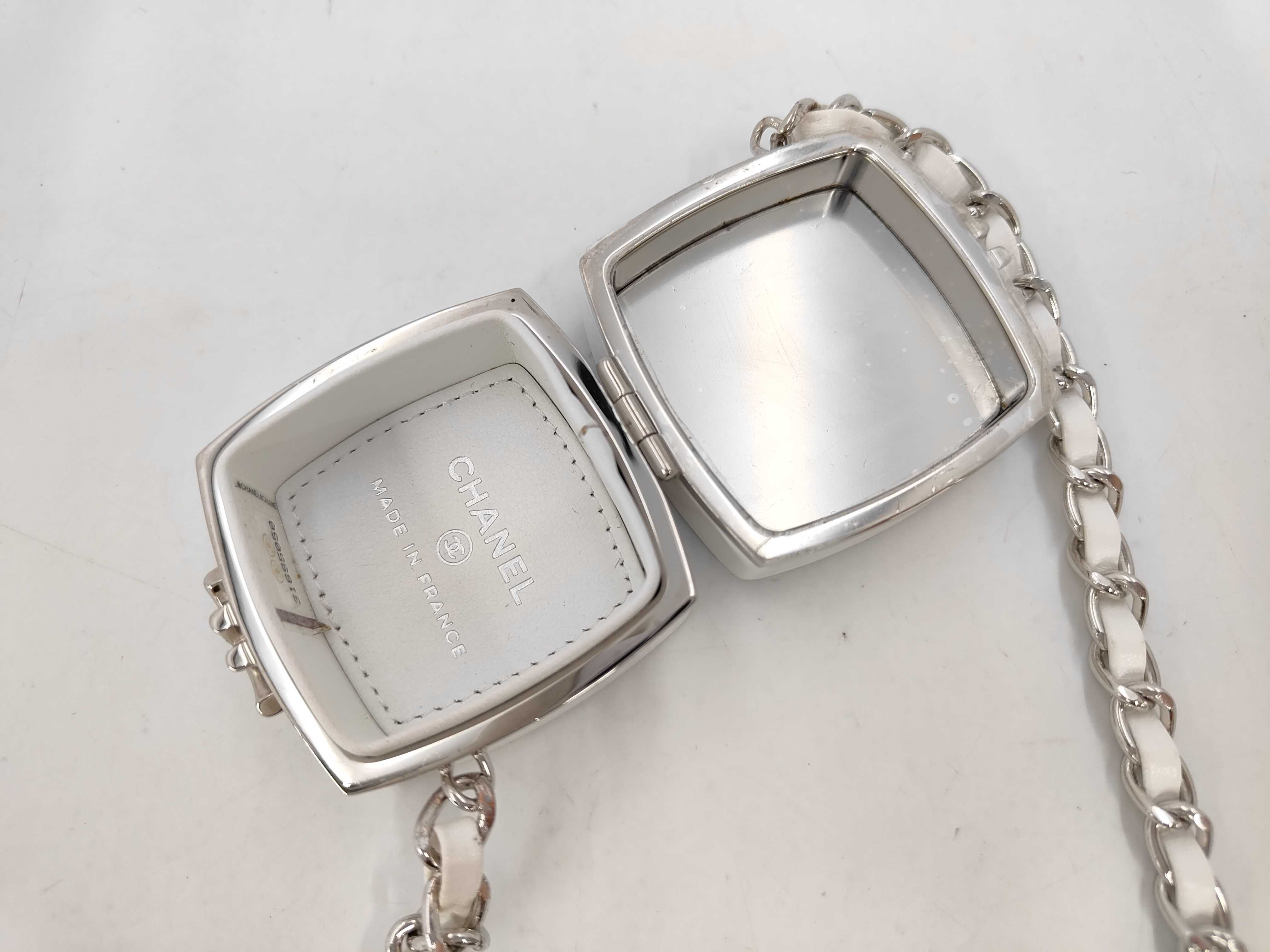 Small Item Case, Patent Leather, Chain Bag — view 8