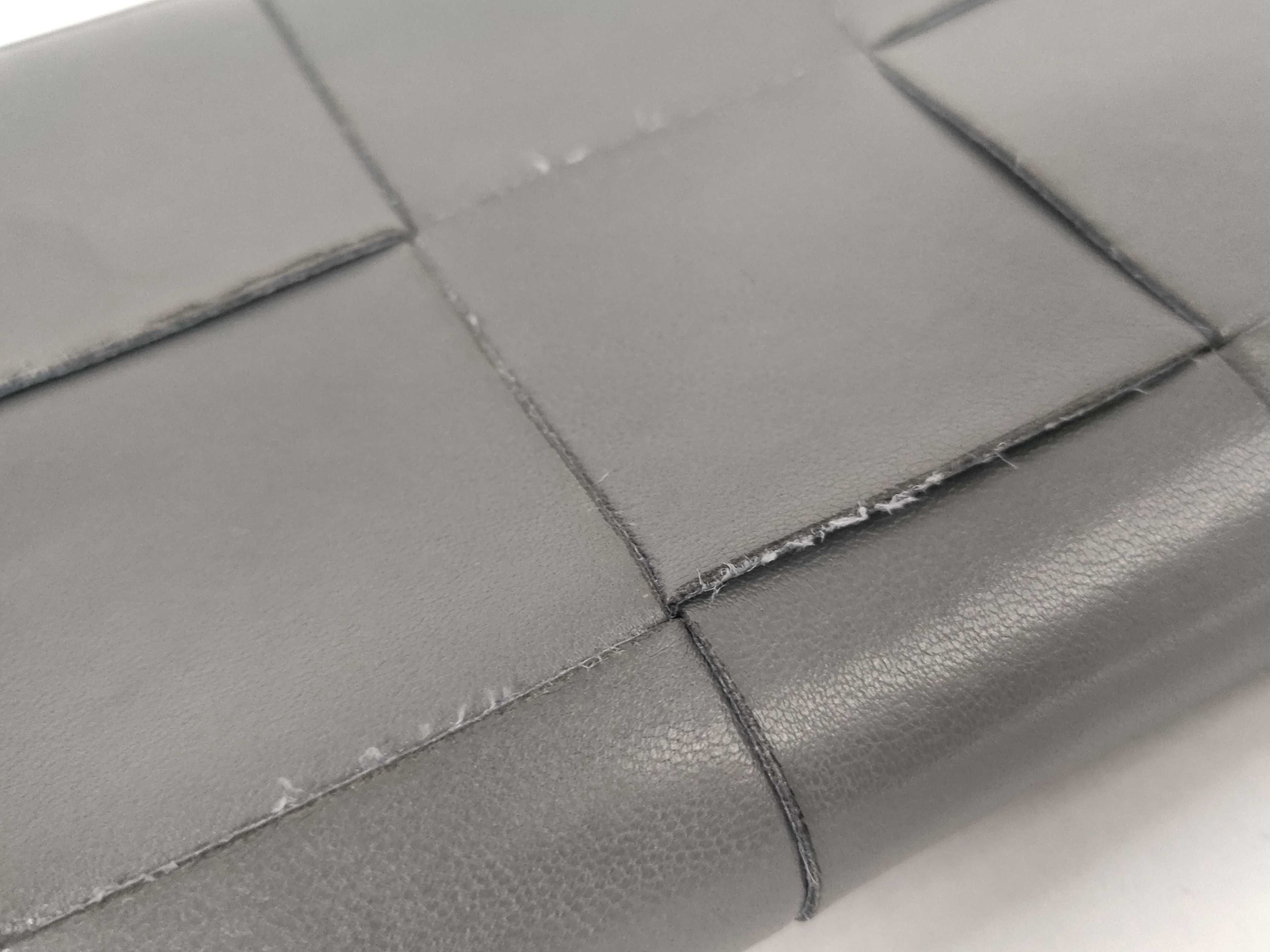 Cassette Zip Around Wallet, Gray Leather Wallet — view 15