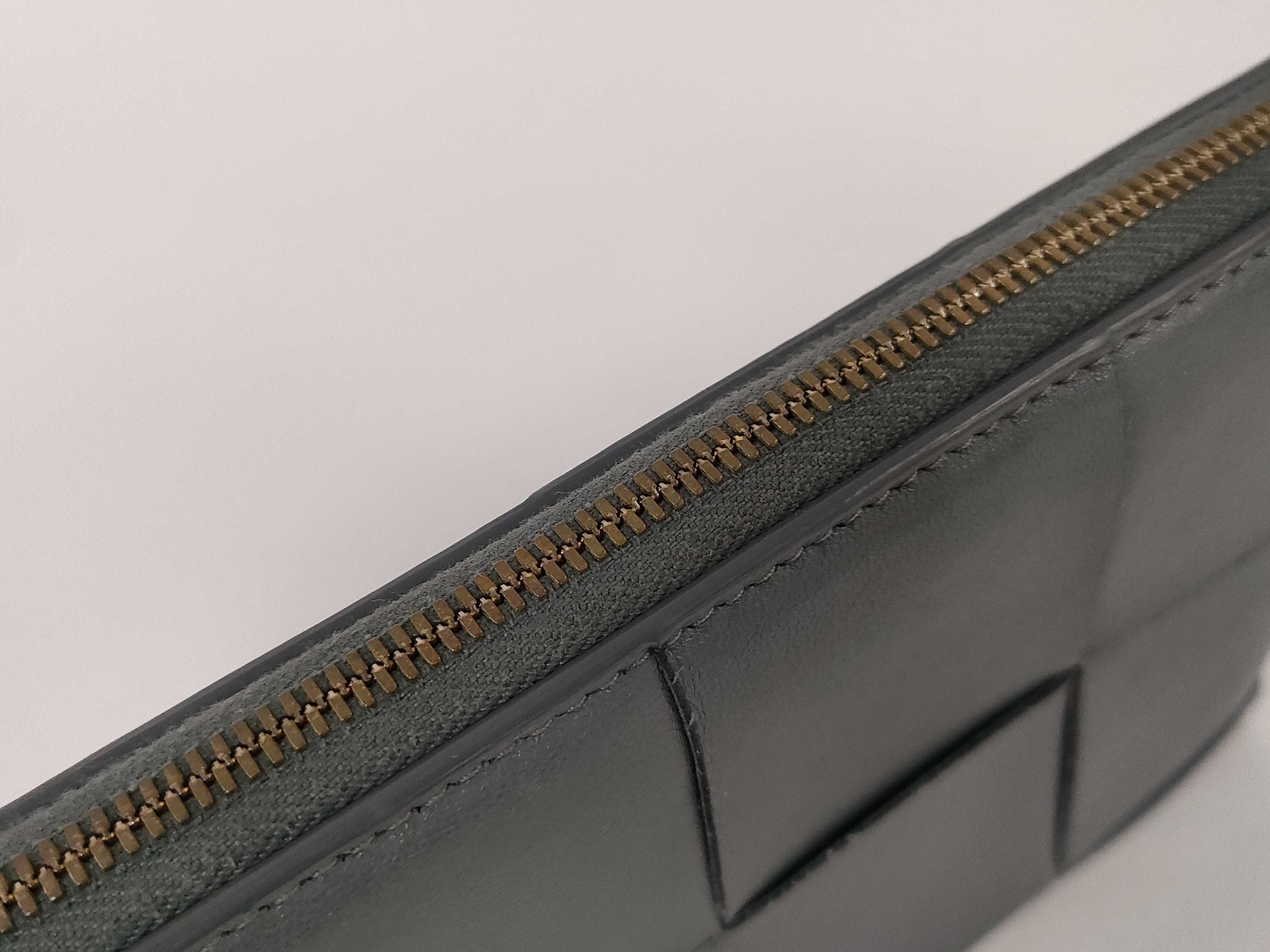 Cassette Zip Around Wallet, Gray Leather Wallet — view 7