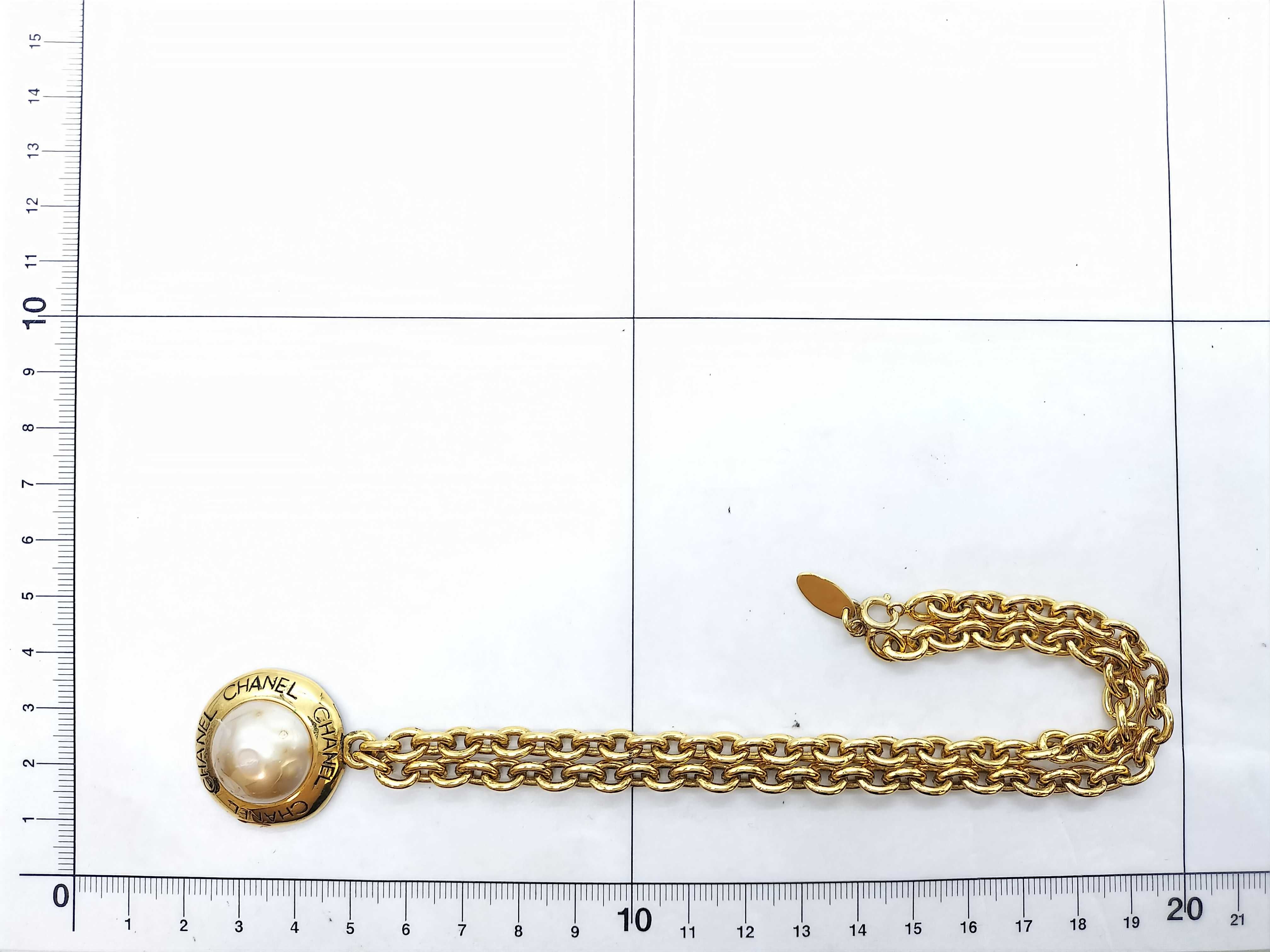 Faux Pearl Circle Logo Necklace 3726 Necklace — view 7