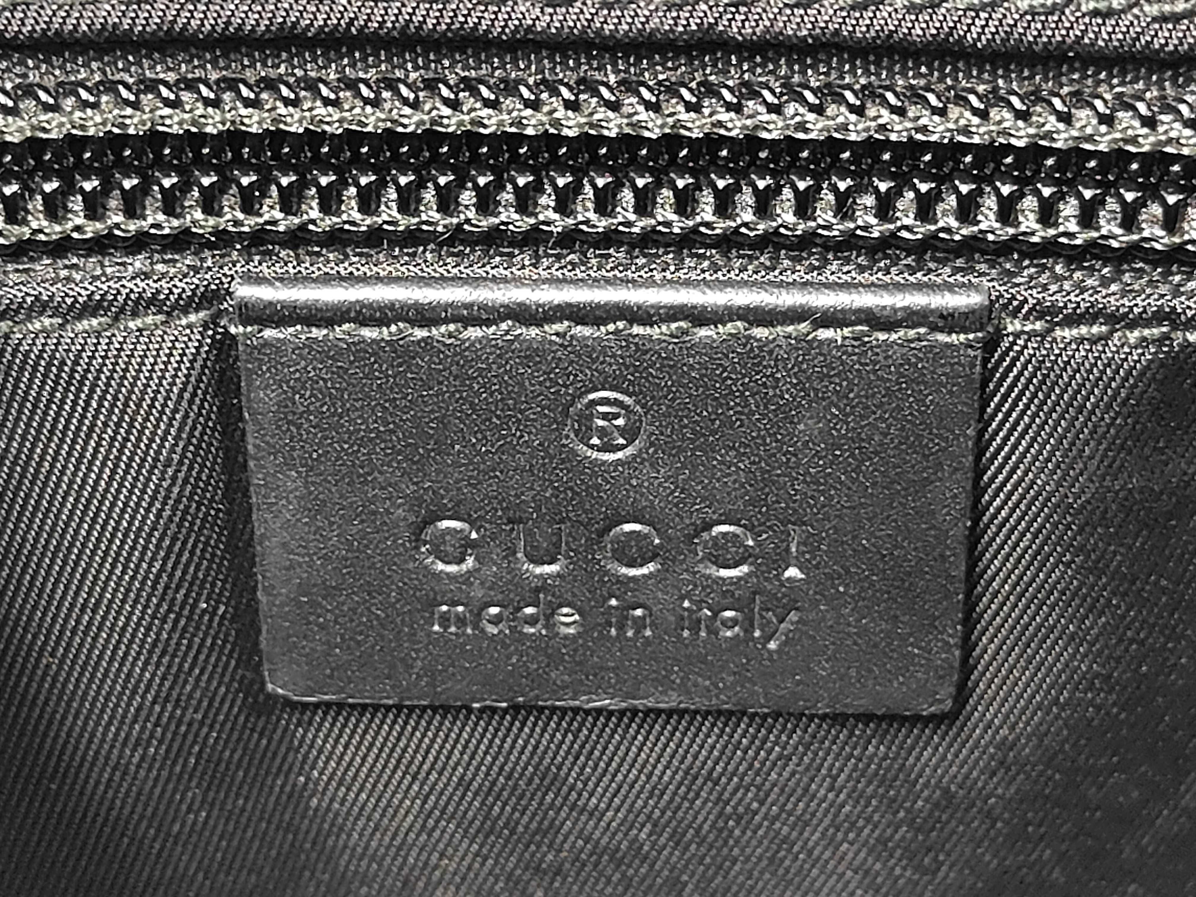 GG Supreme Sherry Shoulder Bag — view 9