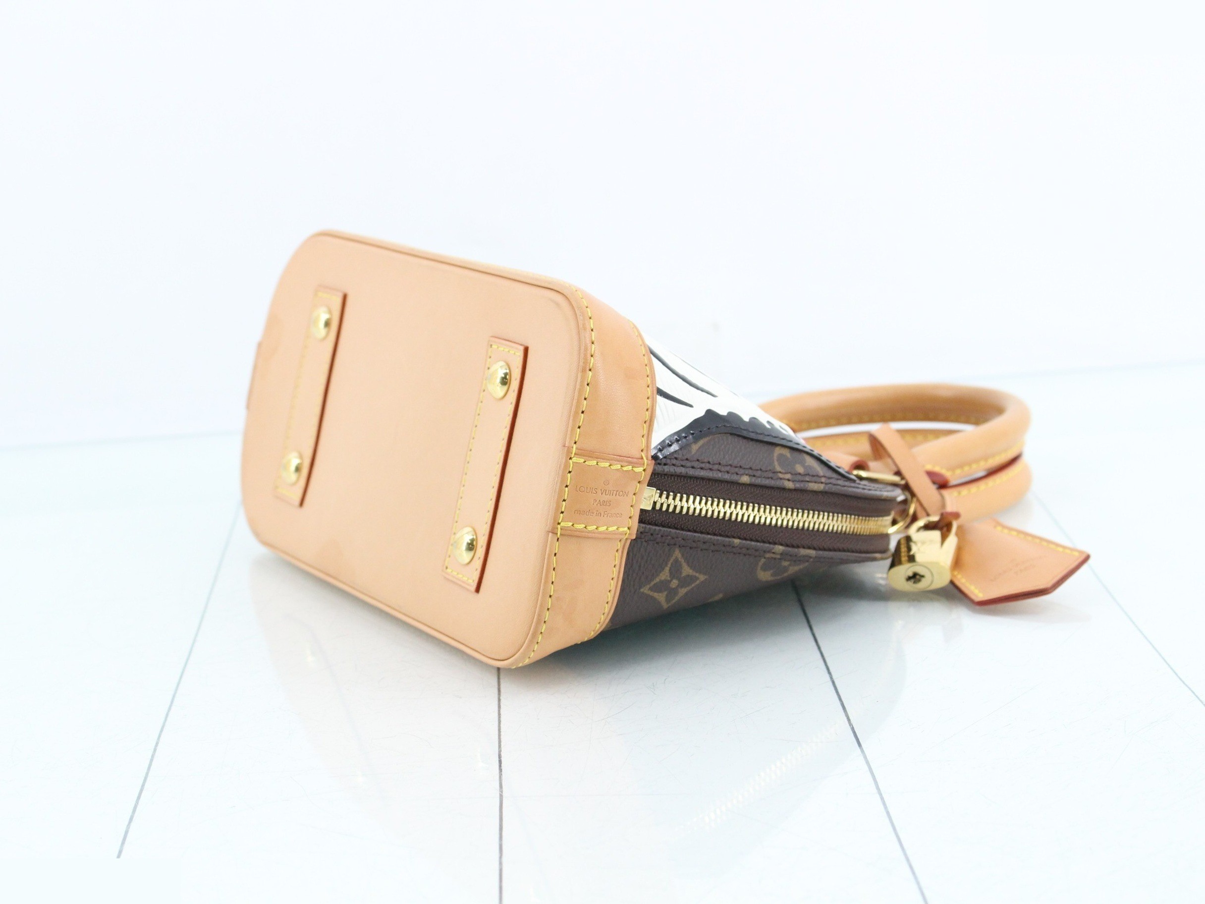 Animogram Alma BB 2-Way Handbag — view 6